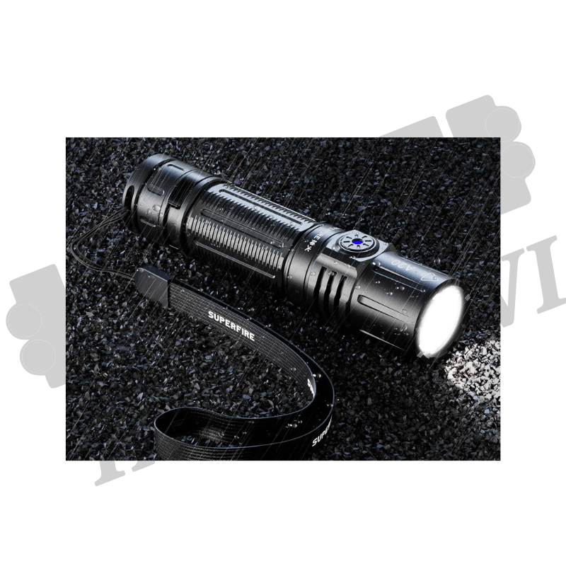 كشاف سويرفاير A20 مع حافظة – 1700 لومن image 1