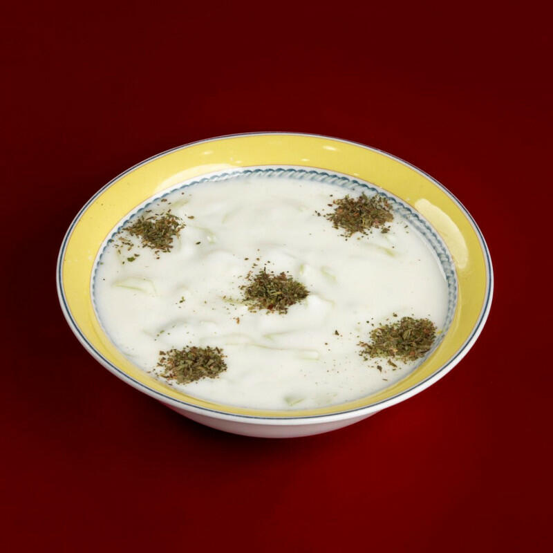 سلطة خيار باللبن image 0