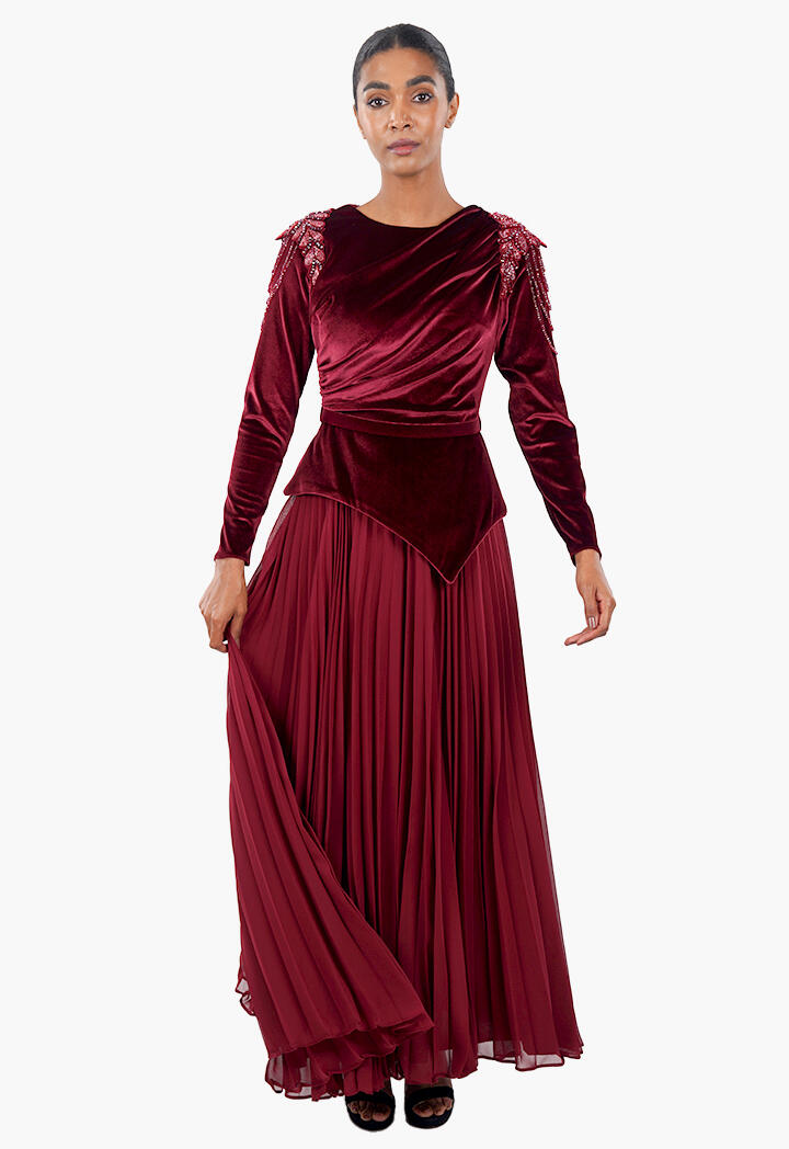 استقبال طويل image 0