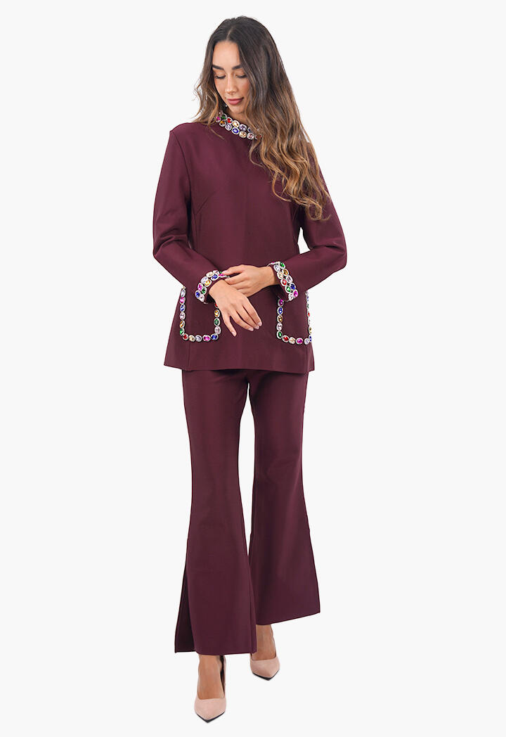 بدلة طويلة مطرزة بحجار ملونة image 3