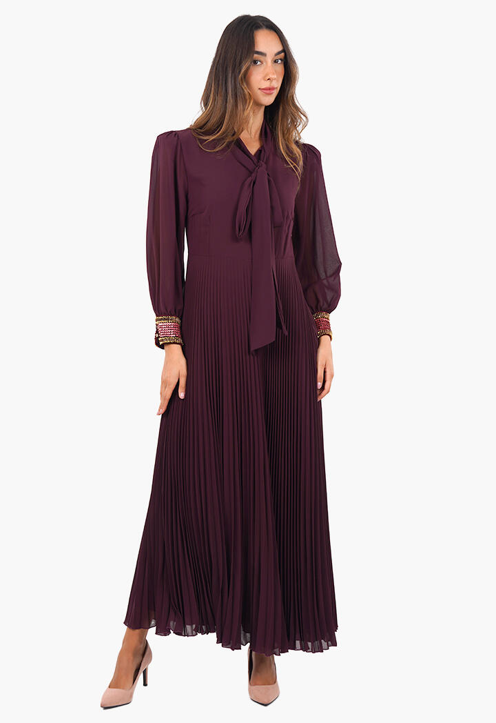 فستان طويل مطرز image 6