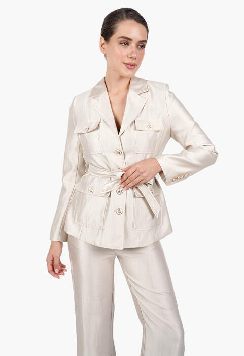 Elegant women's suit with front pockets image 6