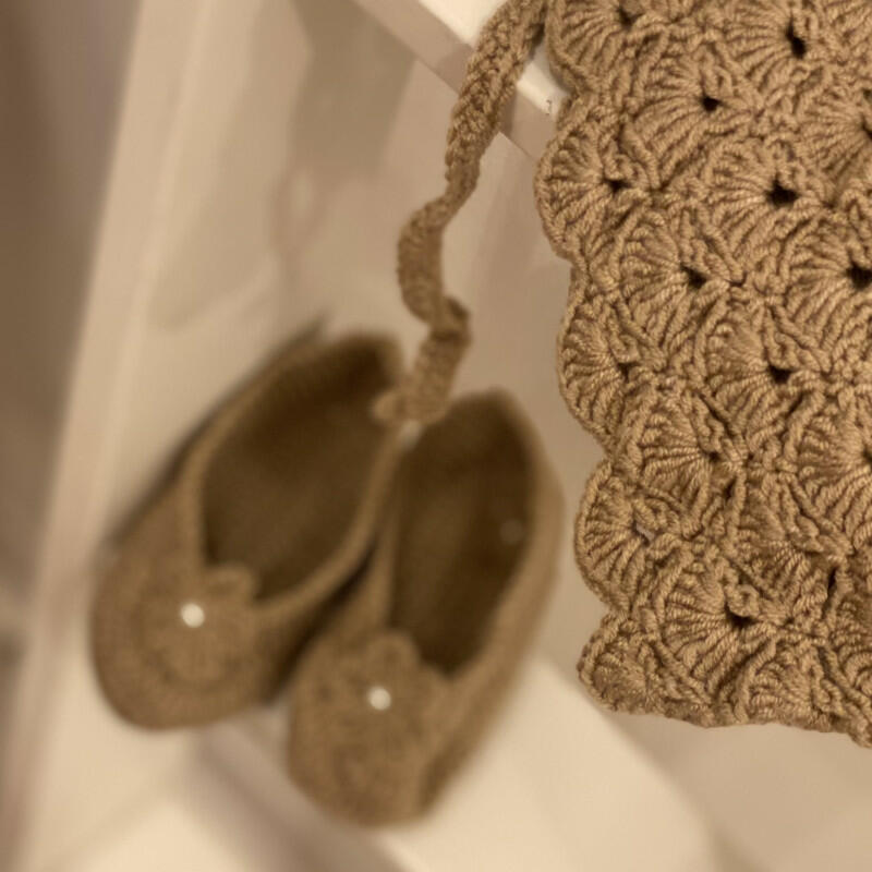 ايزمي برونزي image 4