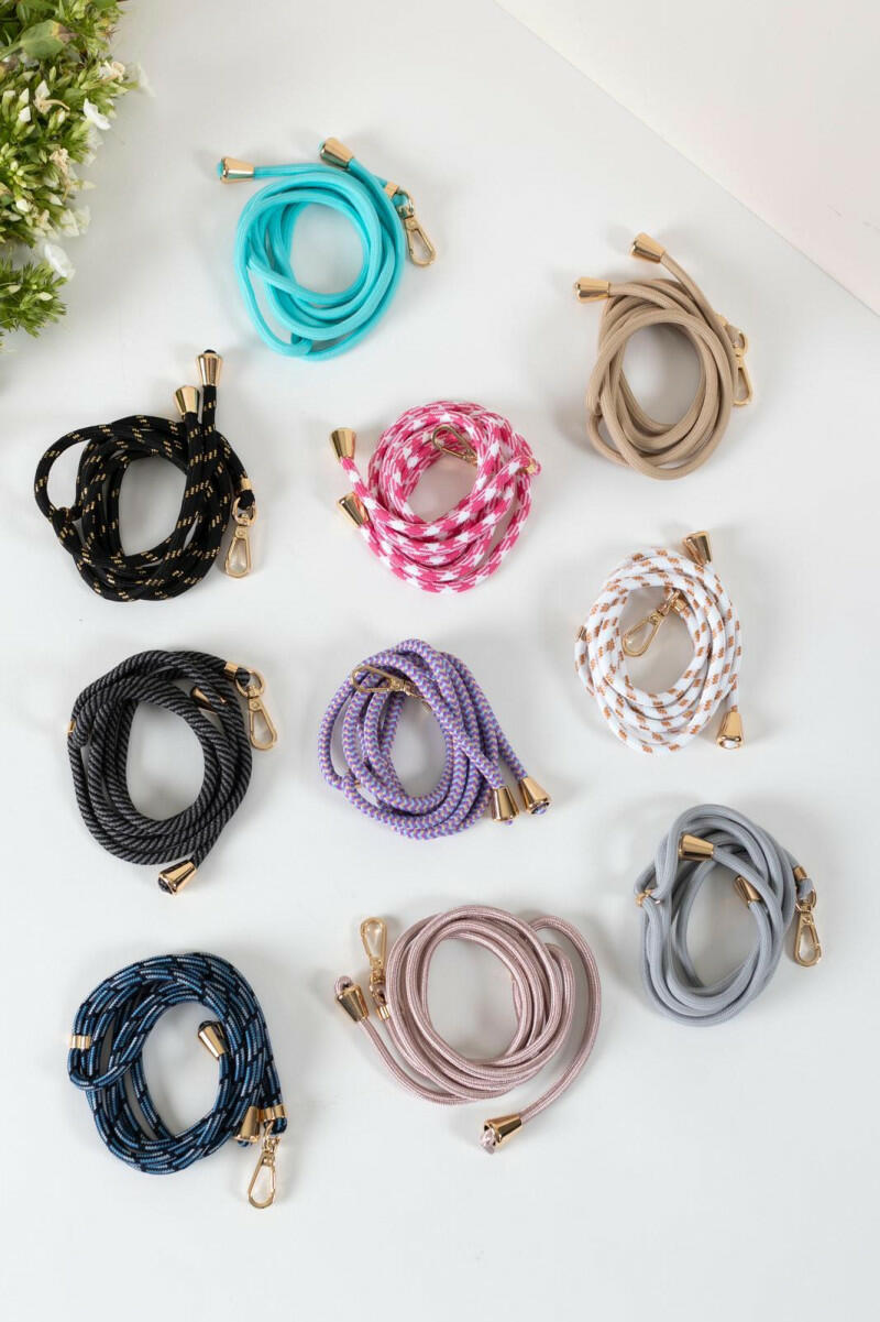 علاقة للهاتف الأسود image 2