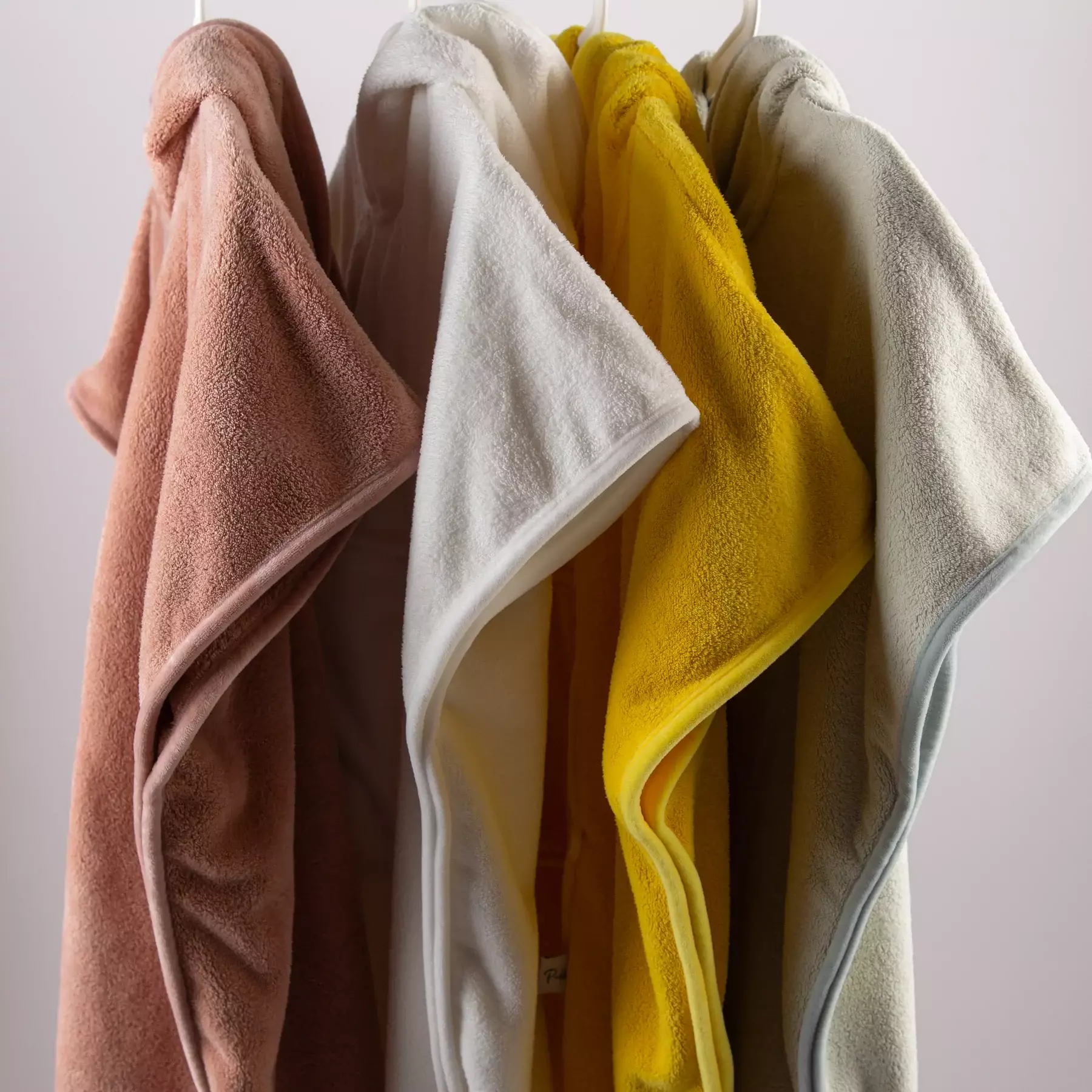 KIDS PONCHO TOWEL (AGE 4-5) image 2