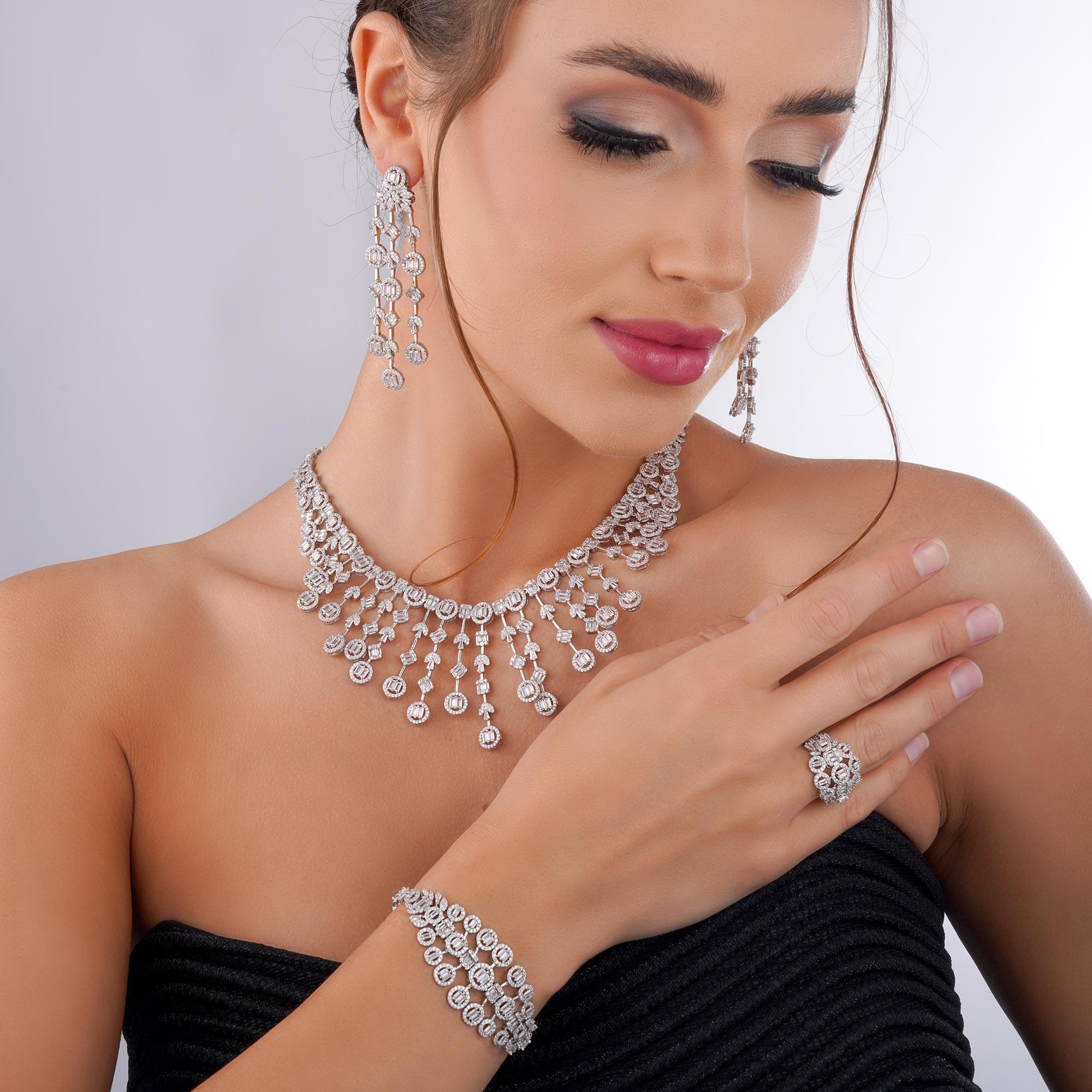 طـــقم - فضي ابيض - 0 image 0