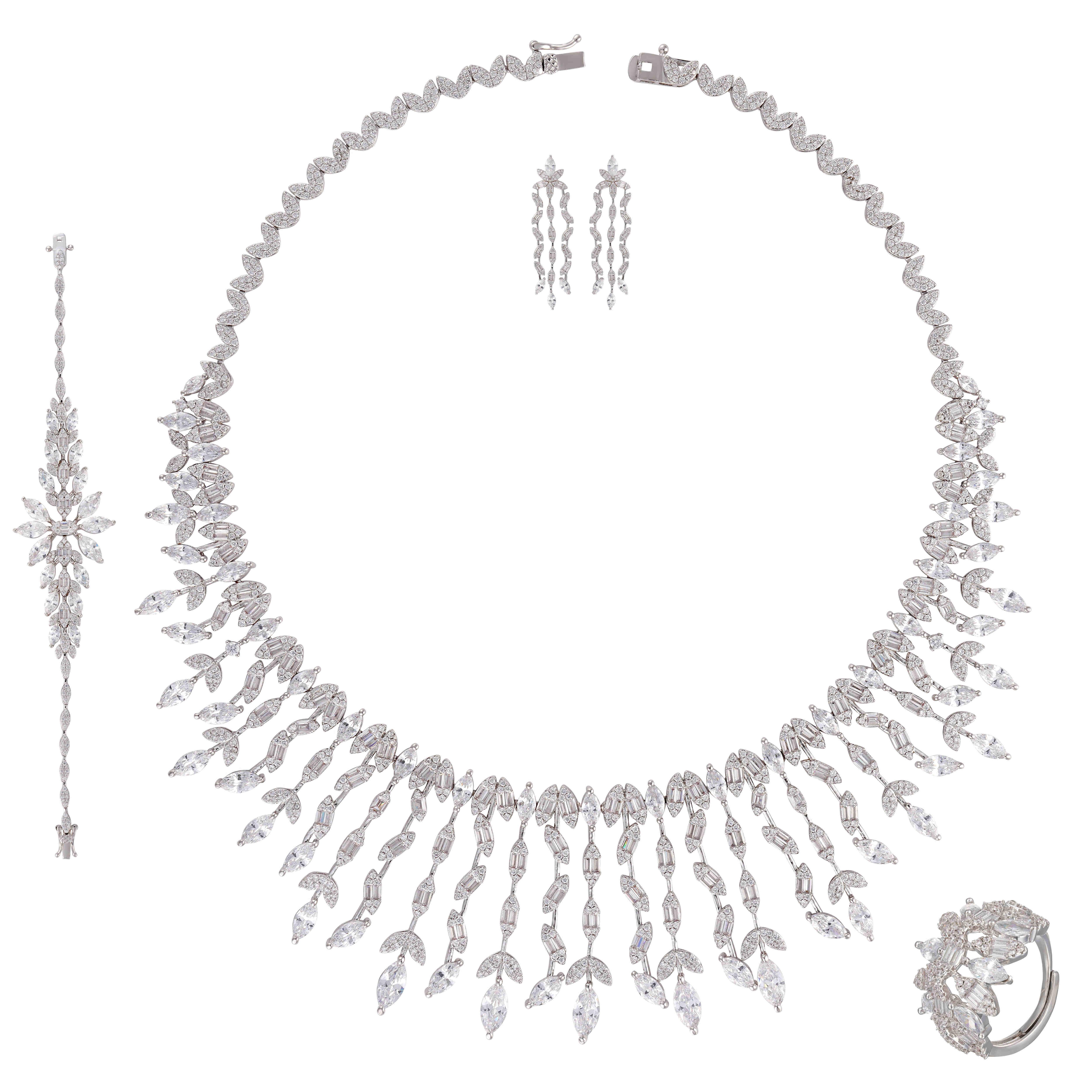 طـــقم - فضي ابيض - 0 image 0