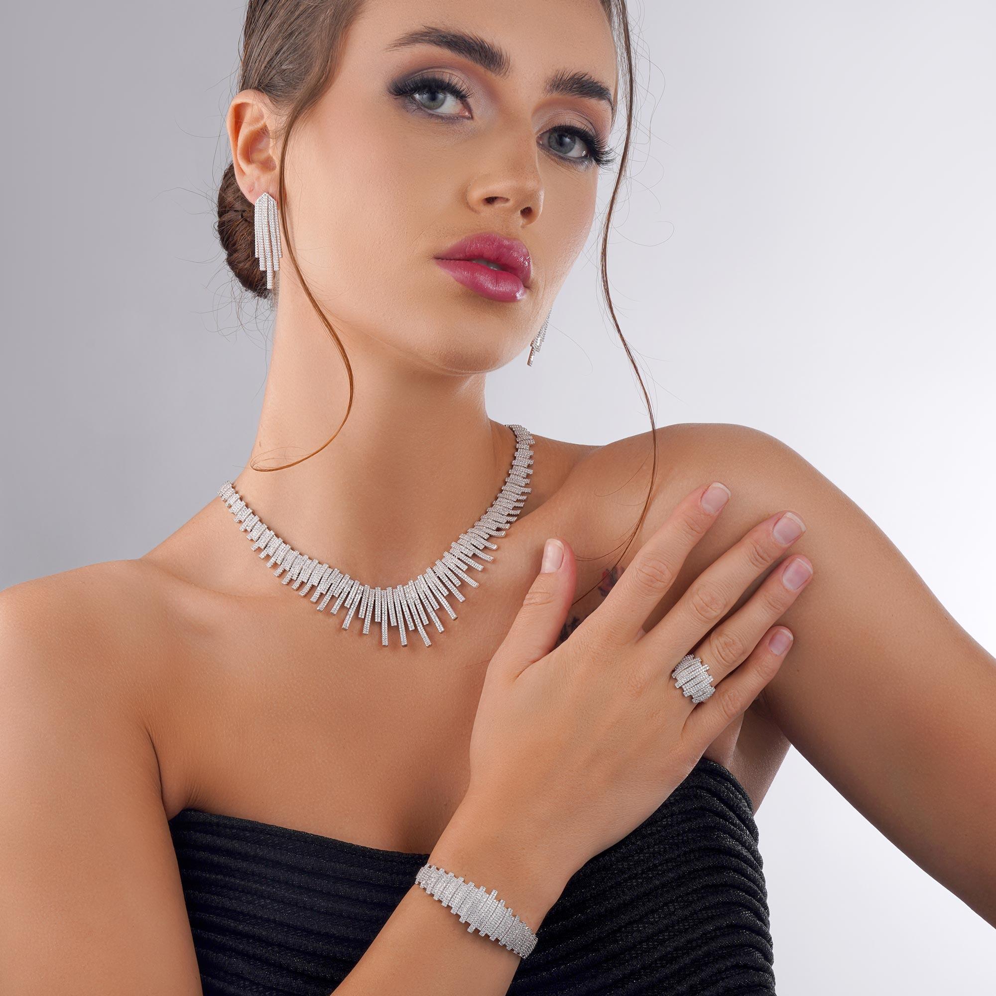 طـــقم - فضي ابيض - 0 image 0