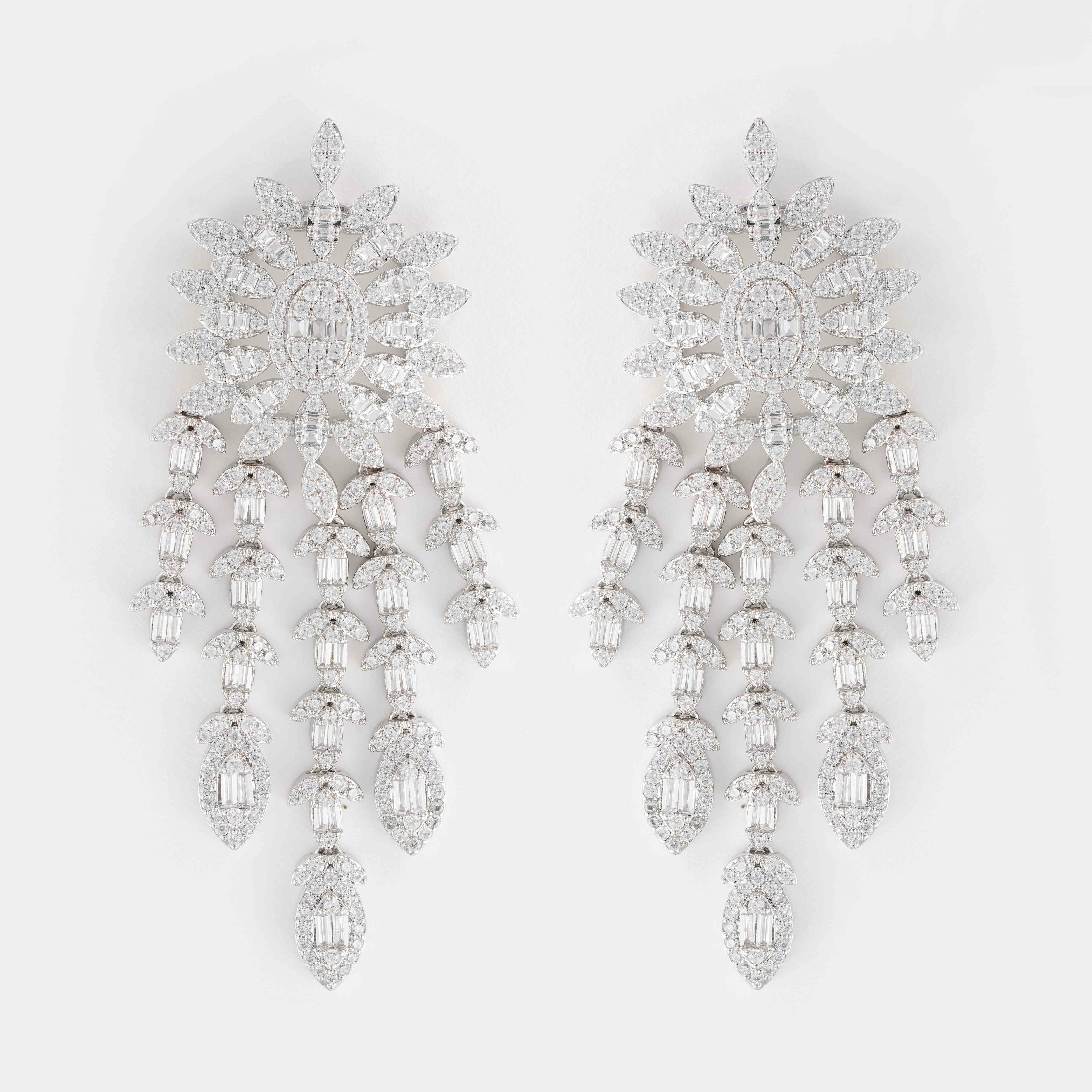 أقراط زيركون ناعم فضي image 3