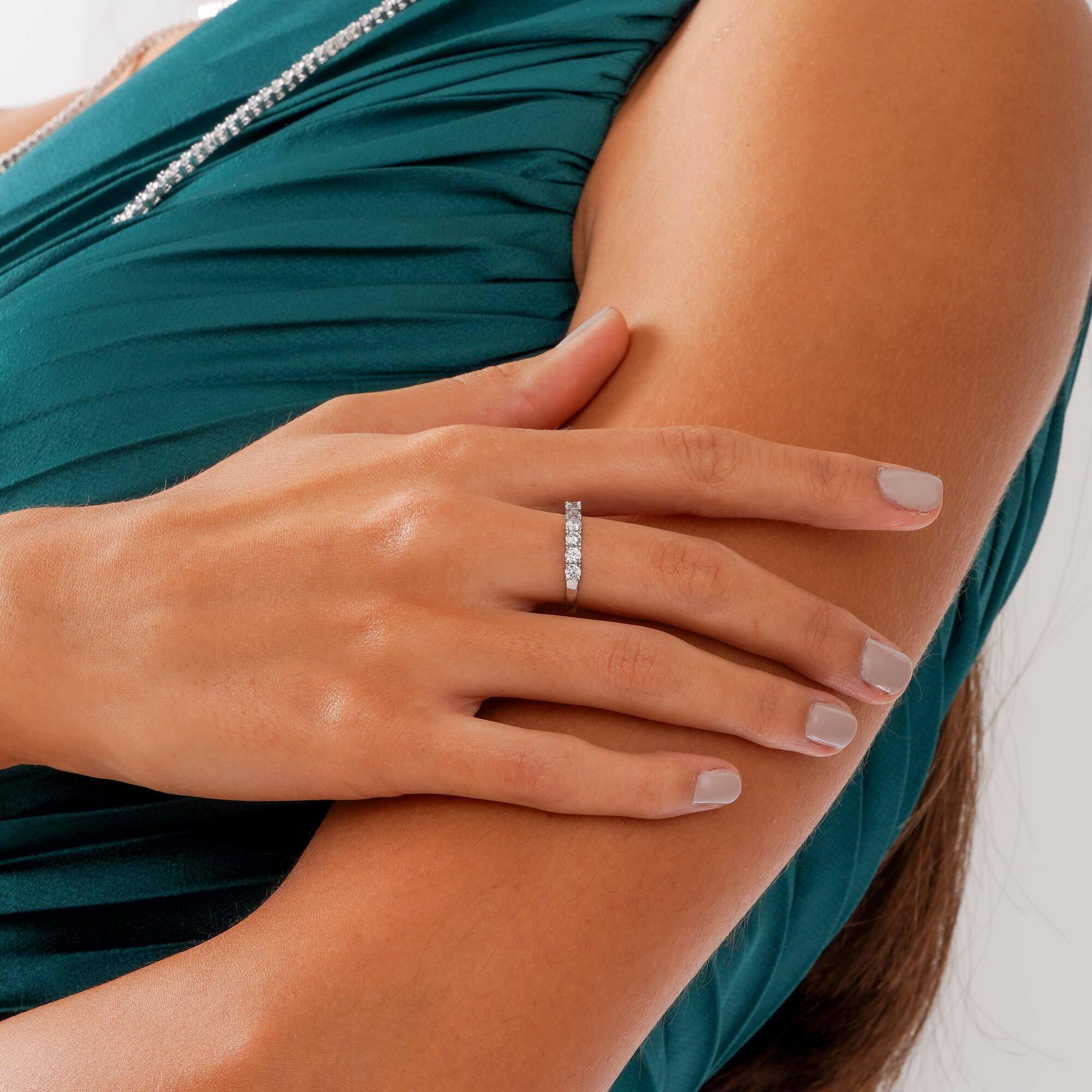 Zircon Ring-Silver/White image 2