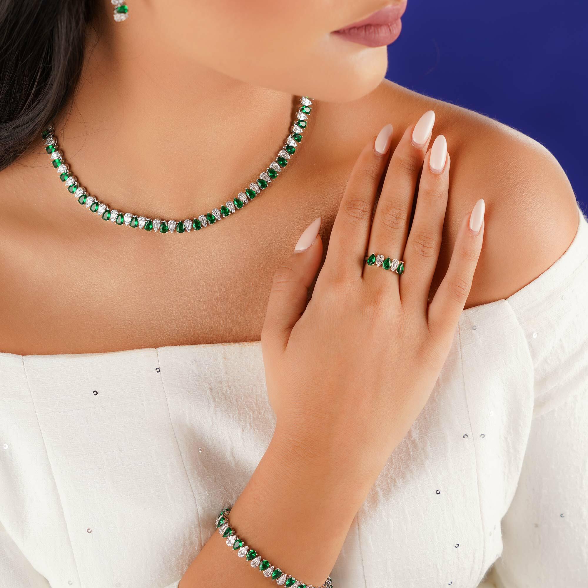 Emerald Crystal Necklace Set image 1