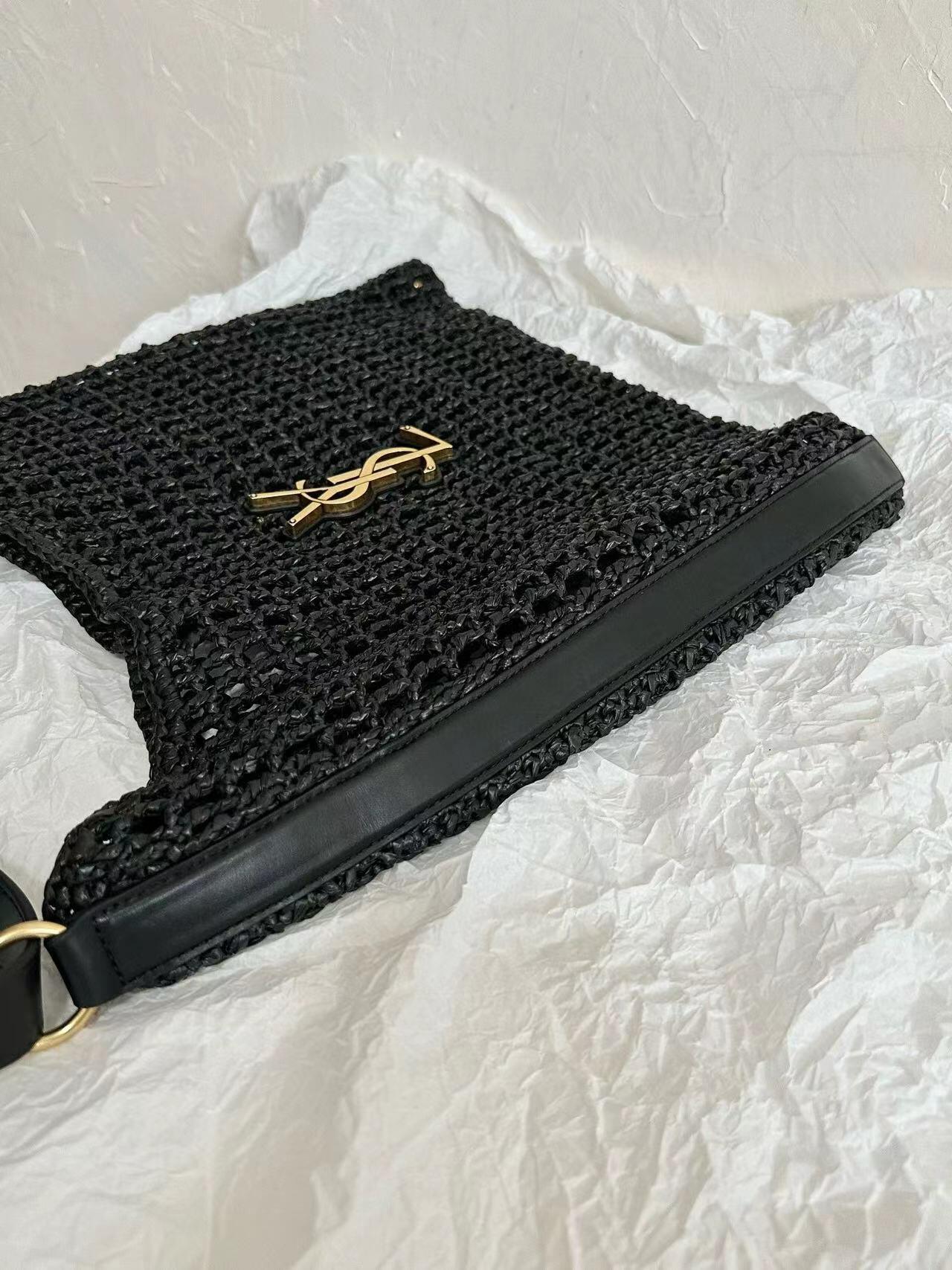 Saint Laurent Oxalis image 2