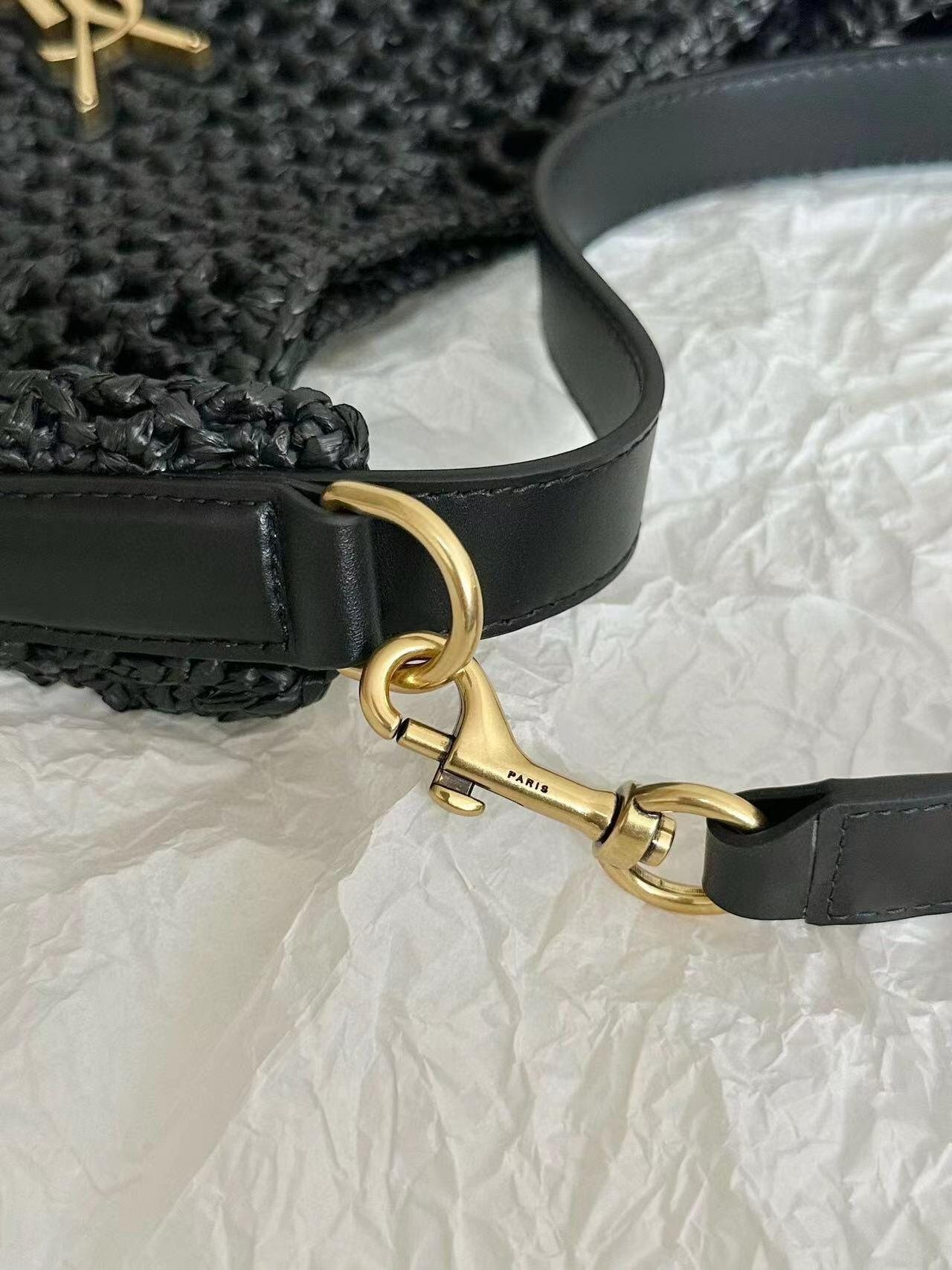 Saint Laurent Oxalis image 4
