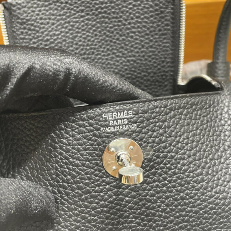 Hermes Lindy image 4