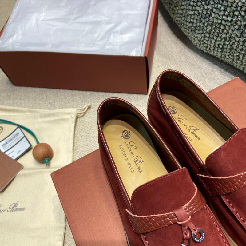 Loro Piana image 3