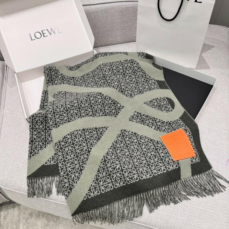 LOEWE image 3