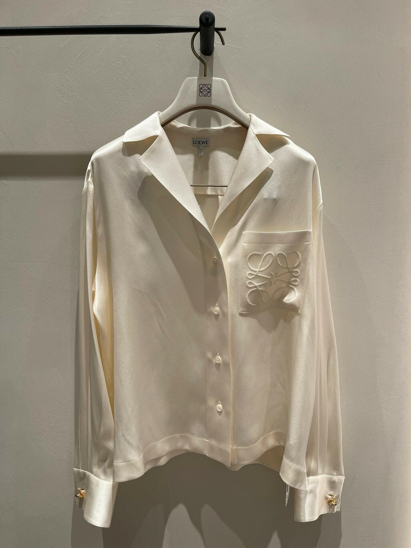 LOEWE image 0