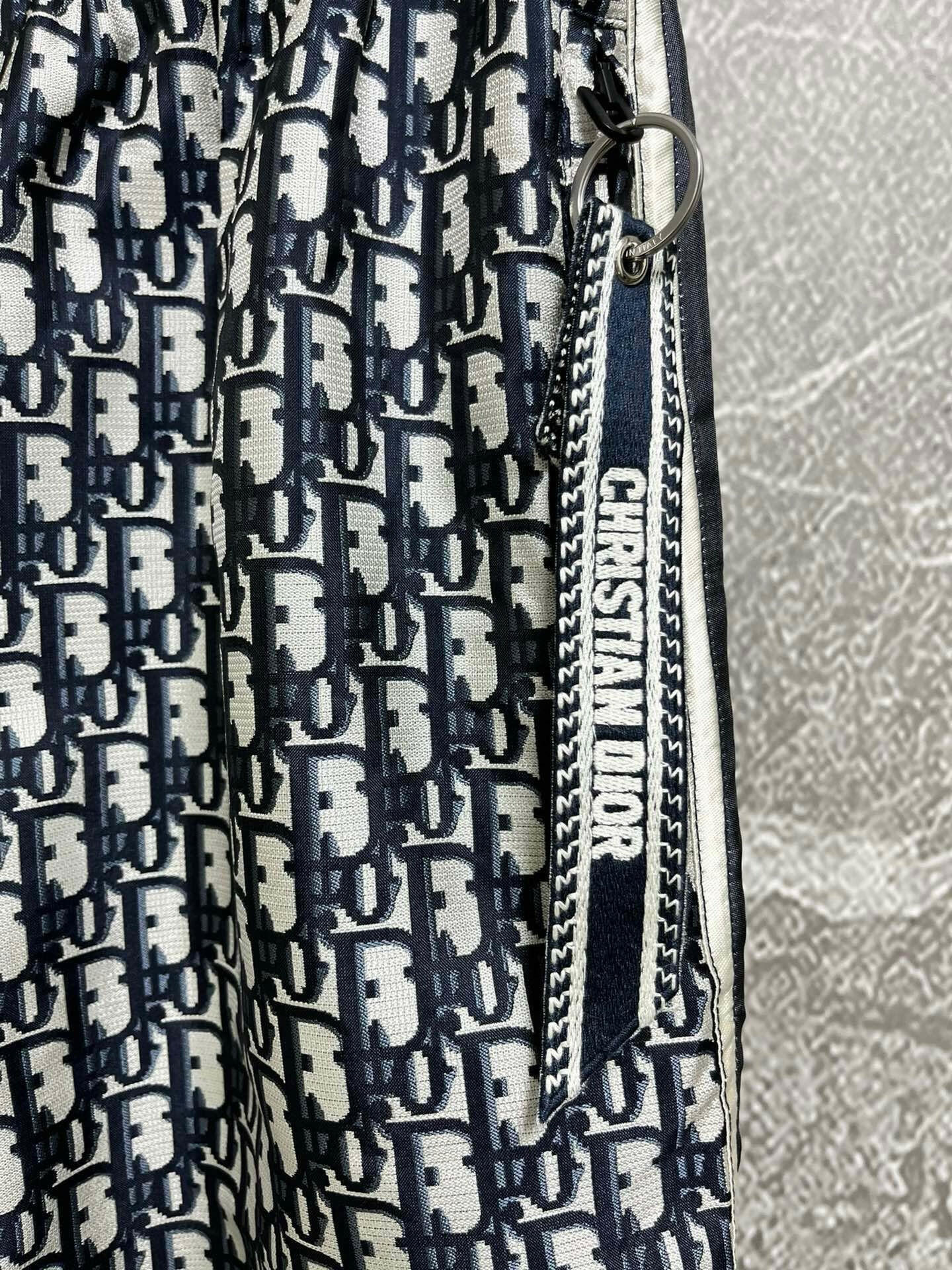 Dior image 6