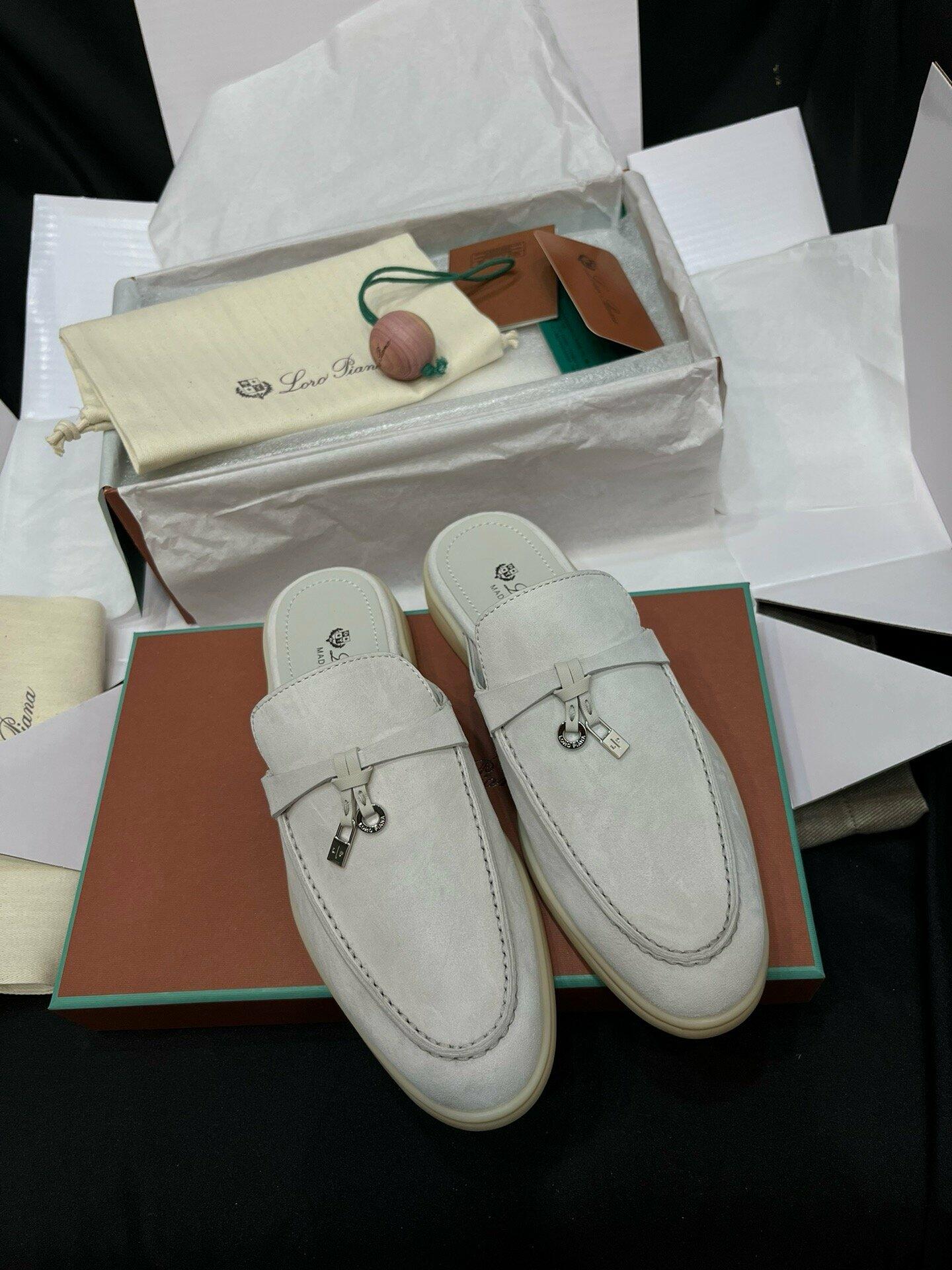 Loro Piana image 0