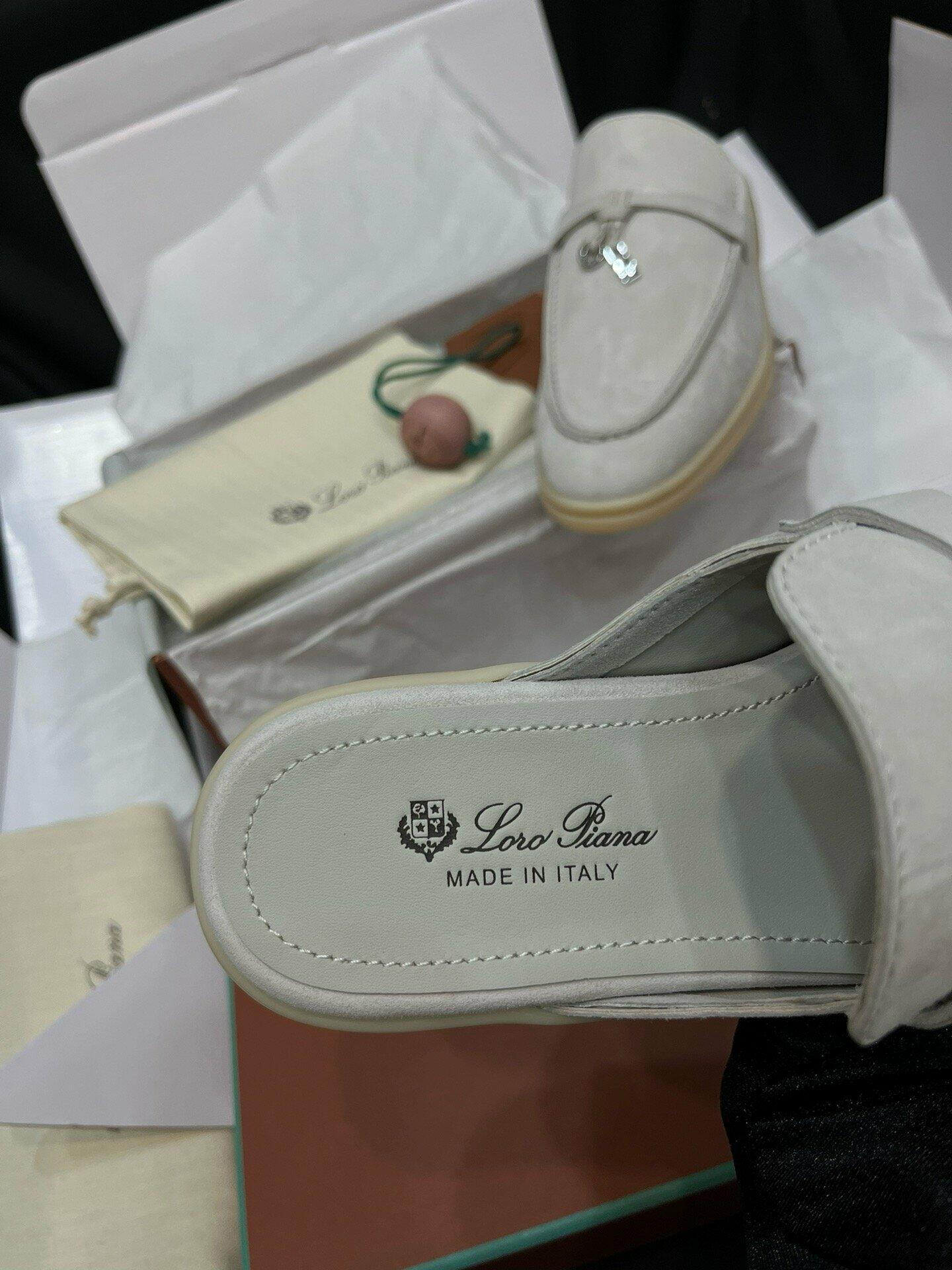 Loro Piana image 5