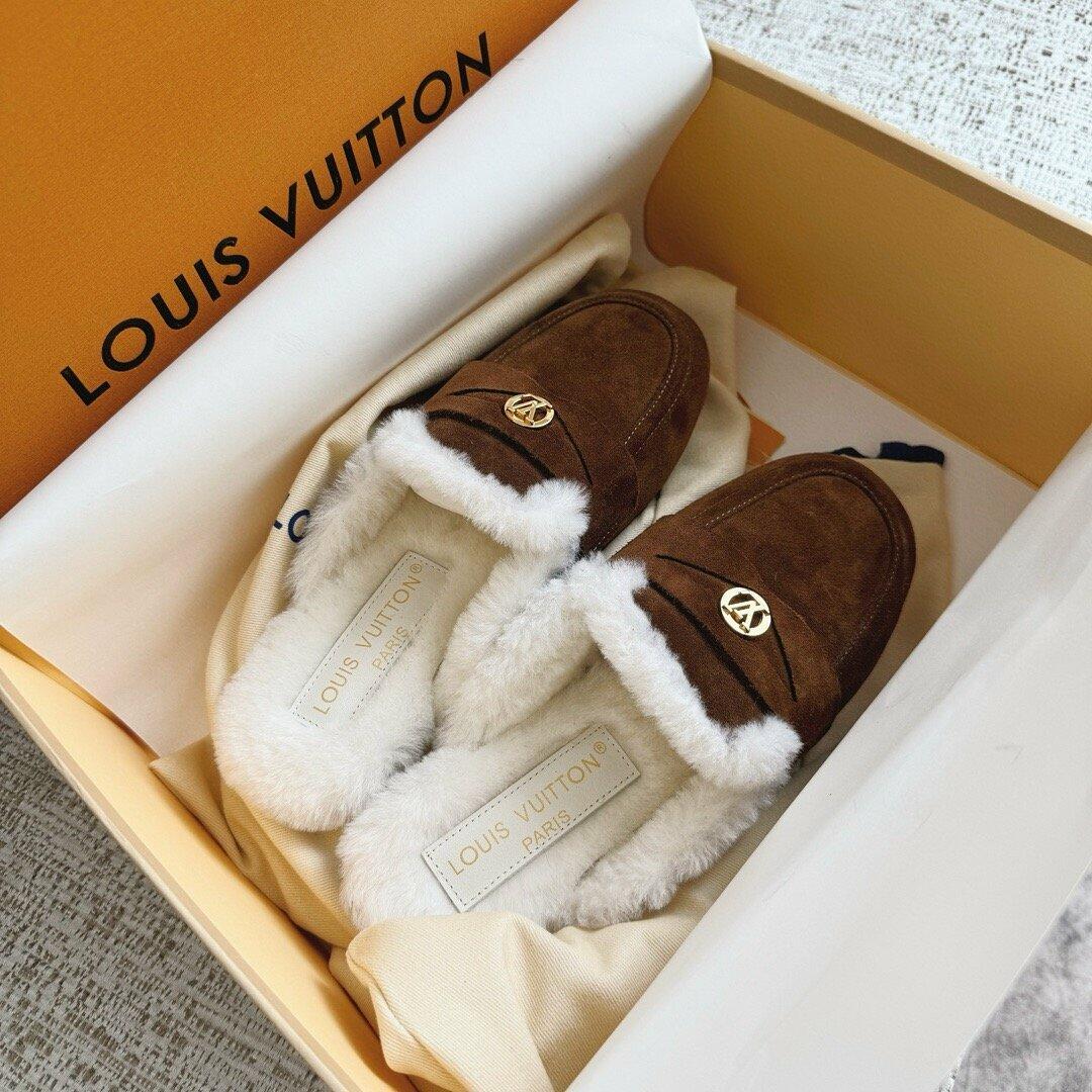 Louis Vuitton image 1