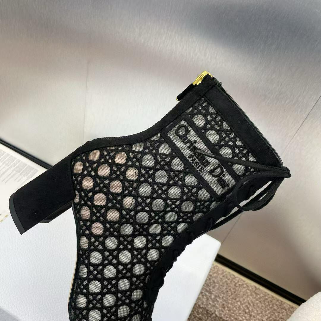 Dior image 5
