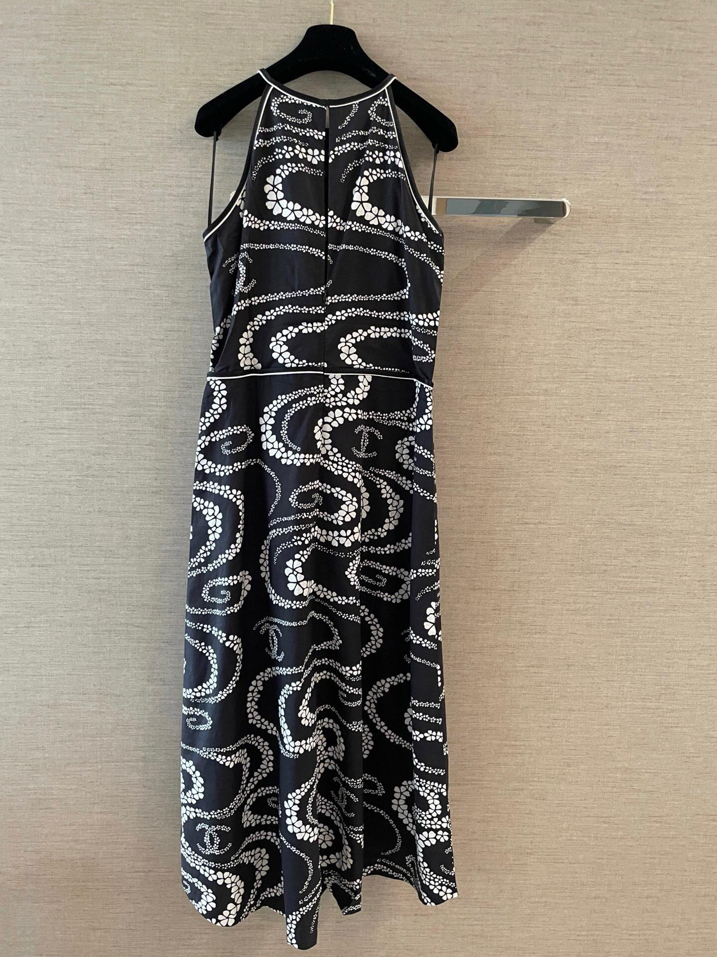Chanel image 1