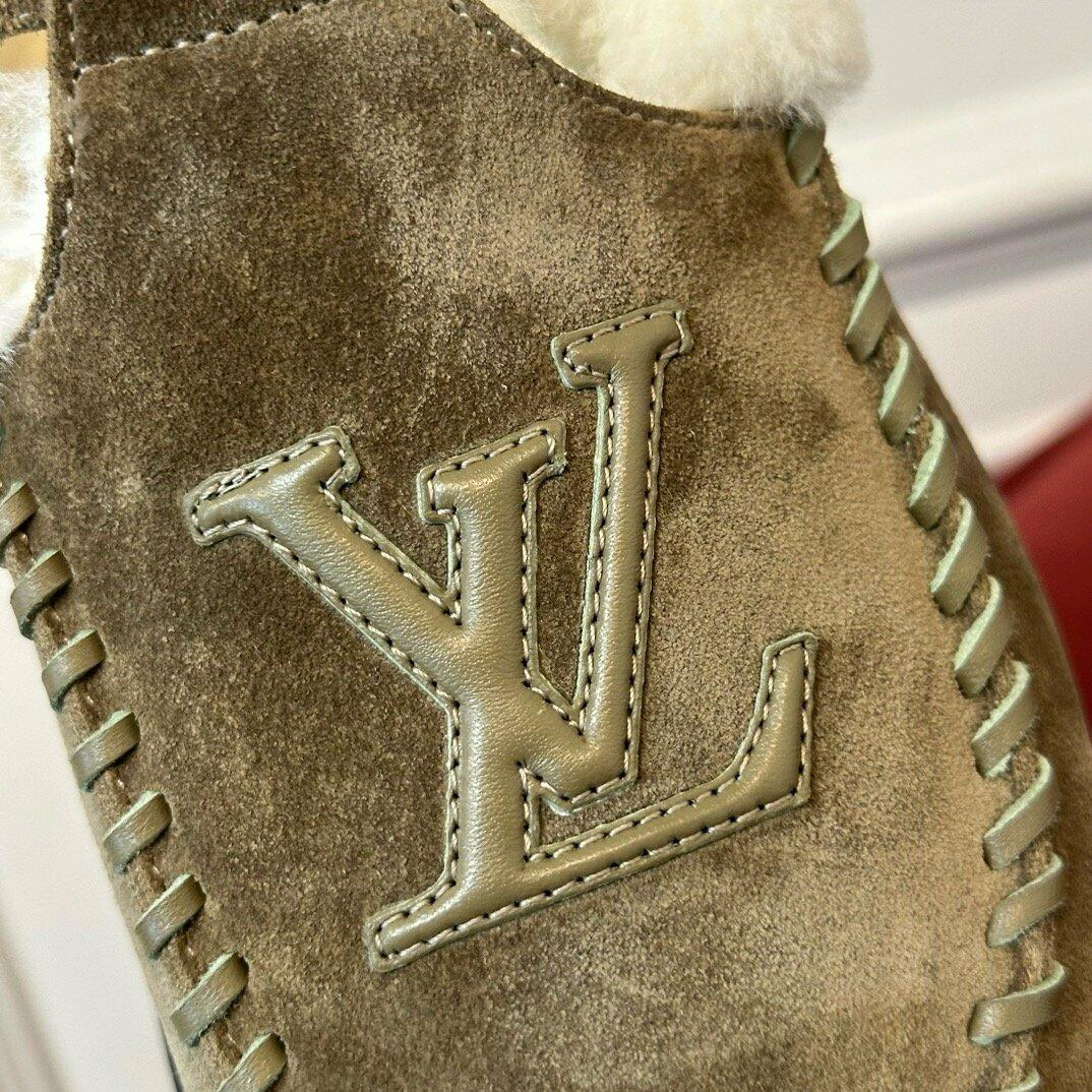 Louis Vuitton image 3