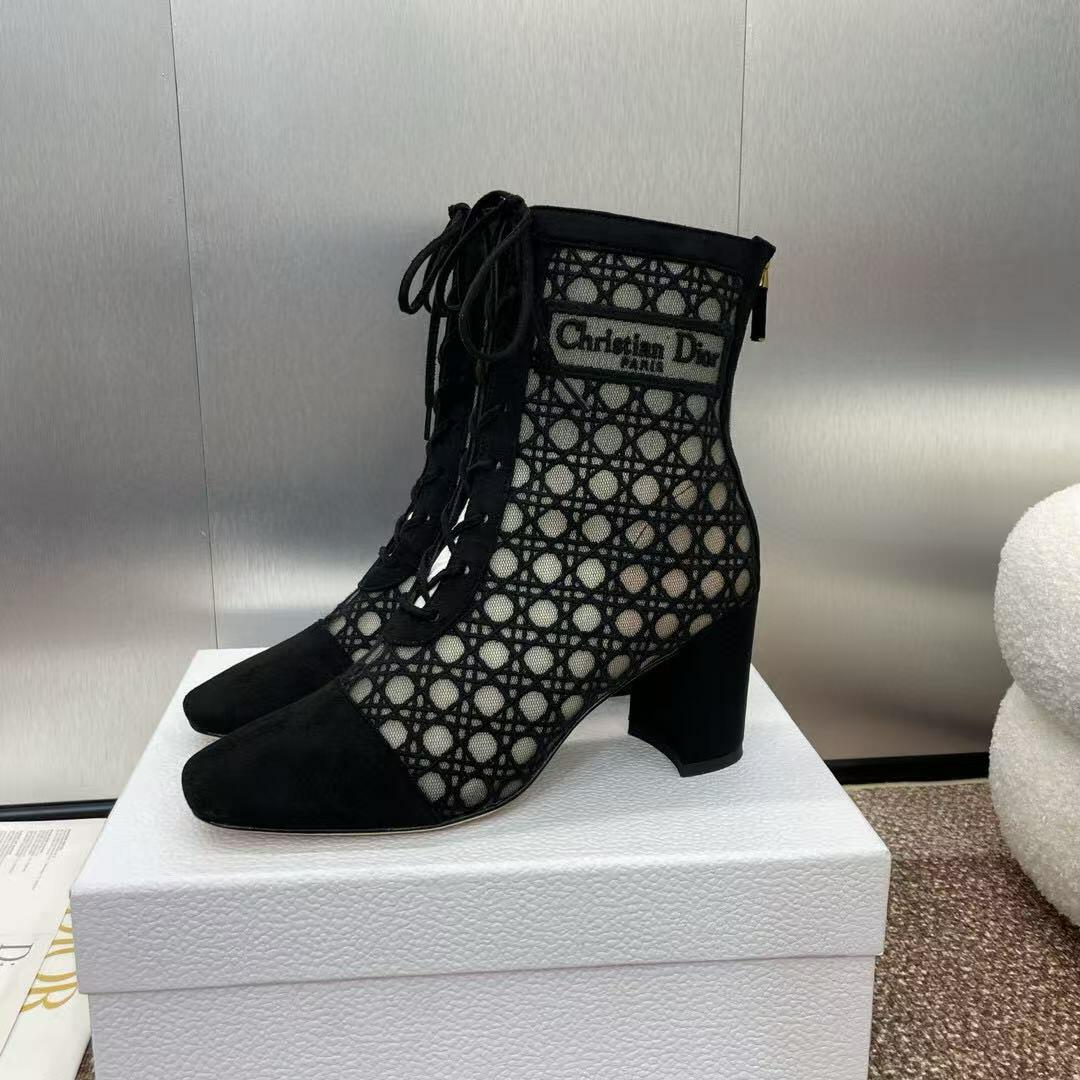 Dior image 2