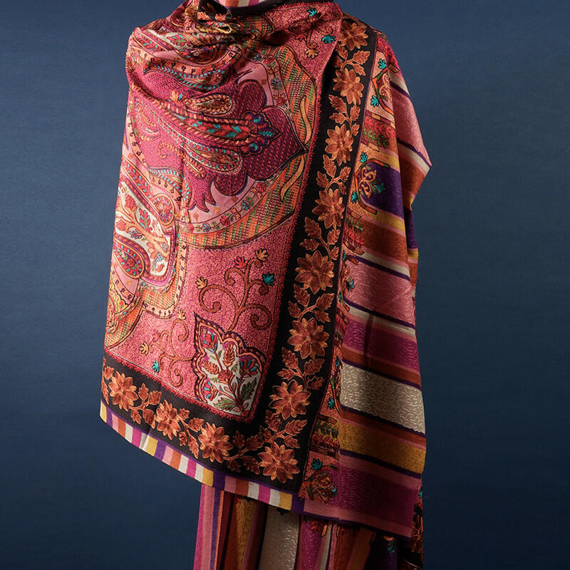 Kashmiri shawl pashmina machine knitting image 1