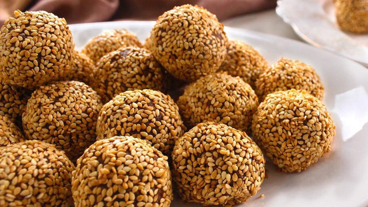 أفضل سناك رمضاني مع القهوة والتمر في الكويت: أفكار خفيفة ولذيذة للضيافة