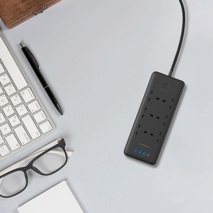 محول من باور لوجي ب6 منافذ بلاك و3 منافذ يو اس بي و منفذ تايب سي بقوه 48 واط Powerology 48W 6AC 1x PD USB-C and 3x QC USB-A Power image 1