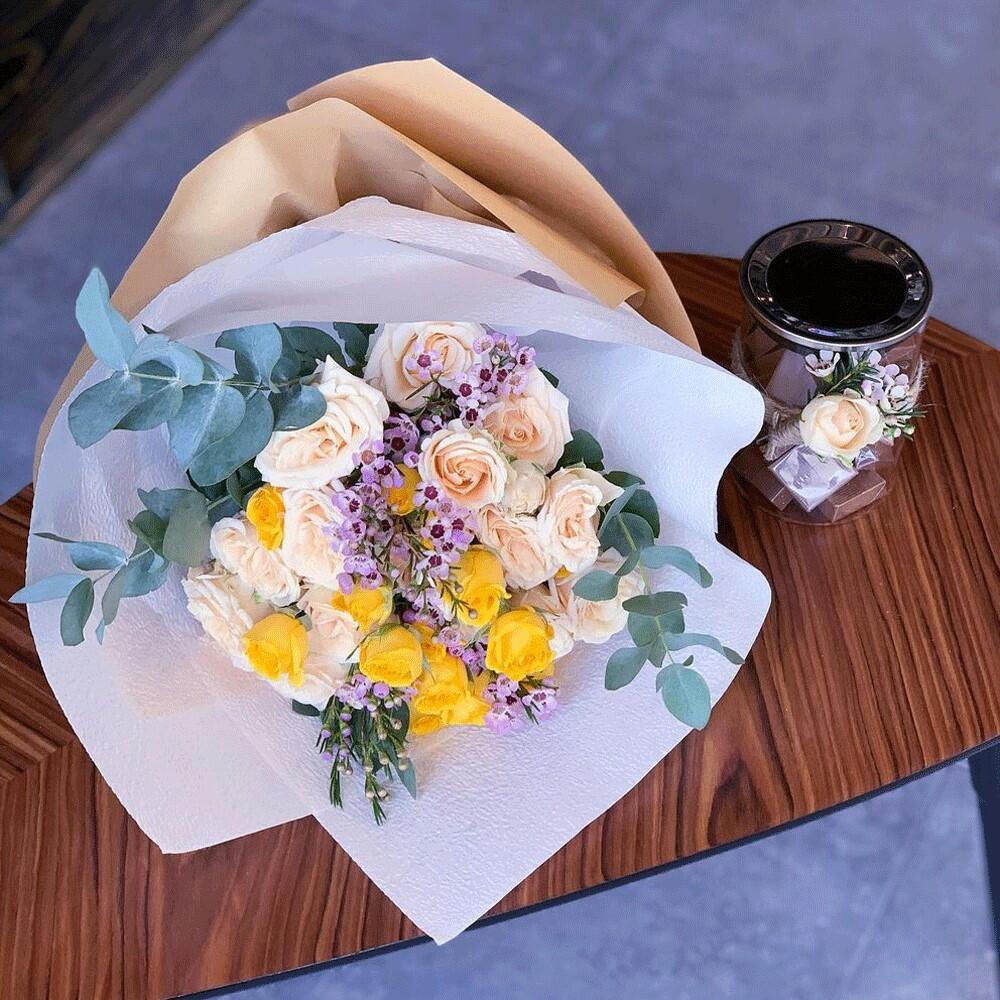 Zozo Bouquet image 0
