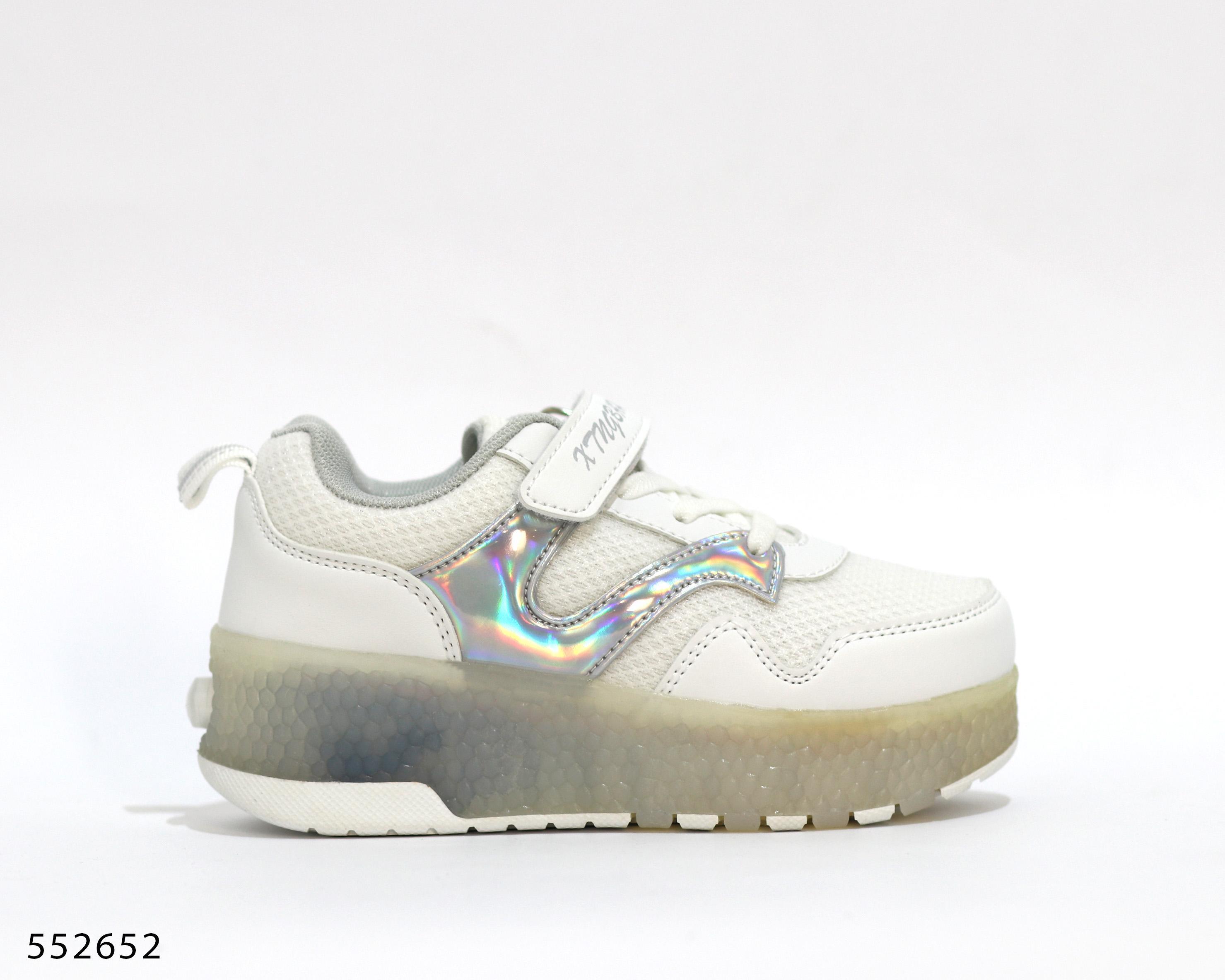 حذاء رياضي بناتي LED Shoes - White - 36 image 0