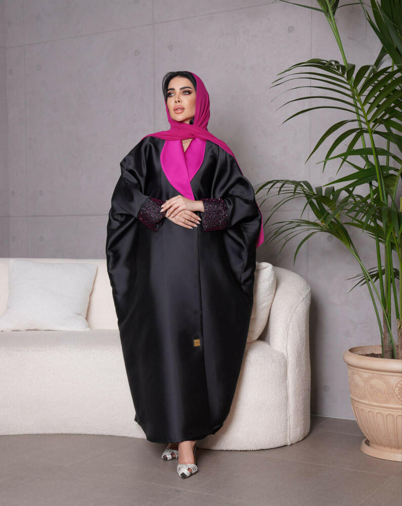  Free size crepe abaya with fuchsia embroidery on the sleeves image 2