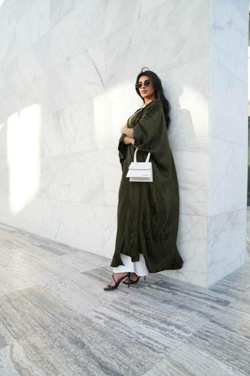 Dark green cobra abaya -free size image 3