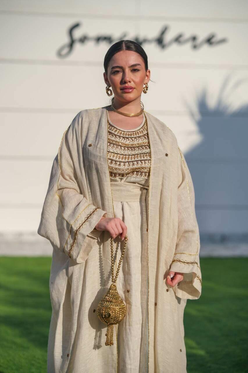 بشت خيشة مع فستان لينن بيج فاتح  مع شك يدوي image 1