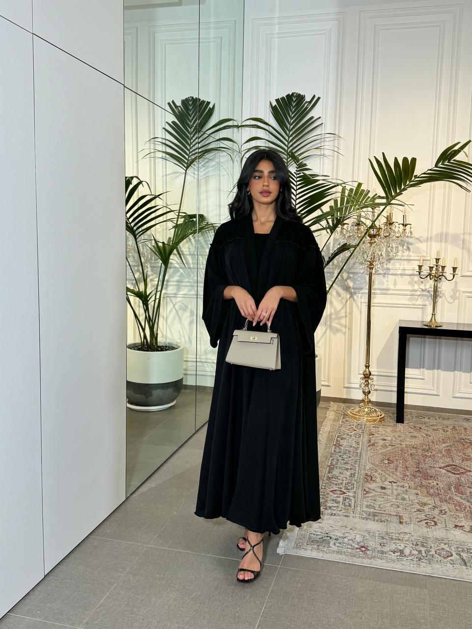 Black crepe abaya with pleats in the front and back -free size  image 1