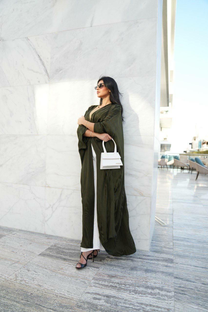 Dark green cobra abaya -free size image 1