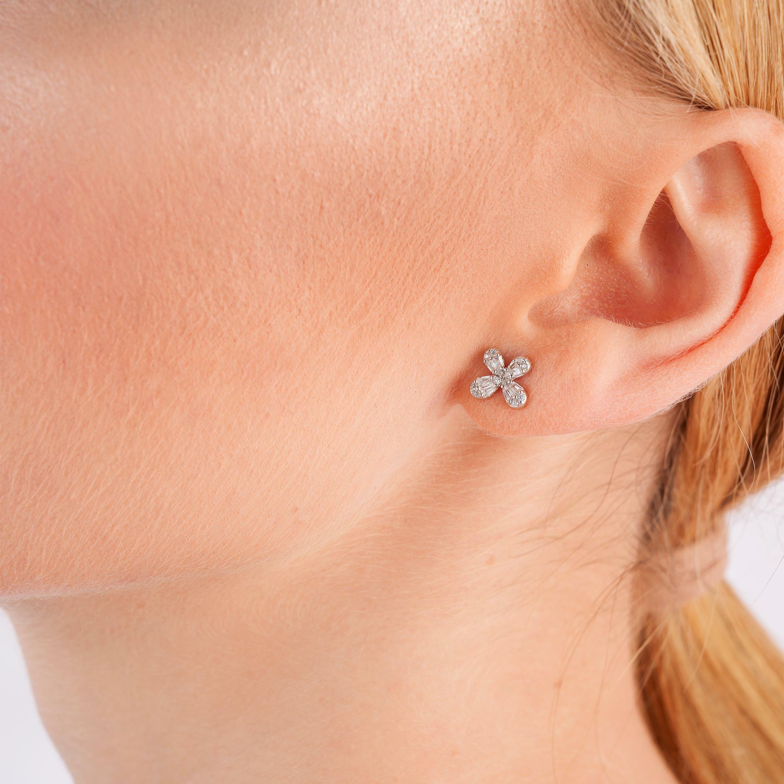 Flora 925K Silver Earrings image 0