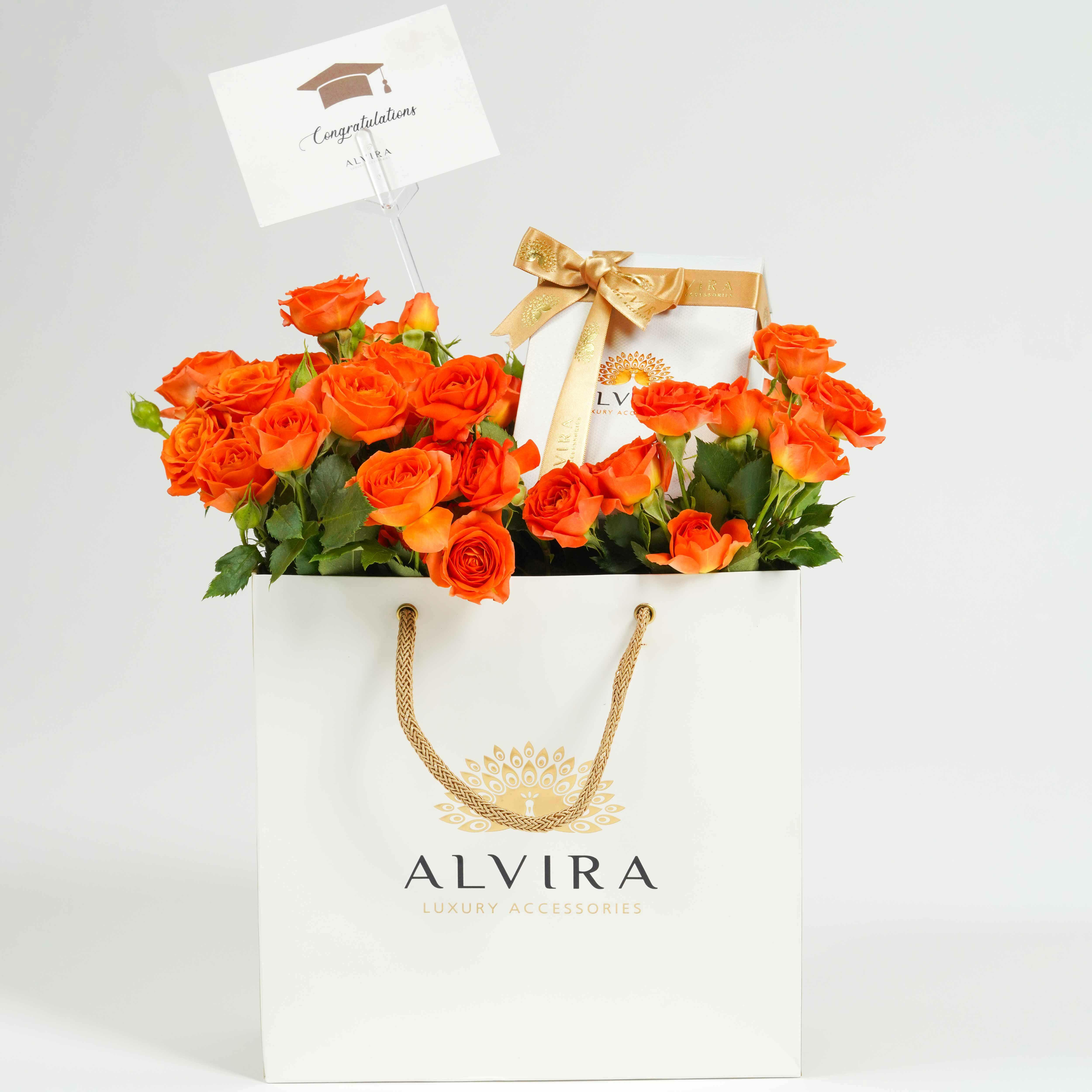 هدية عقد تشوكر ذهبي image 1