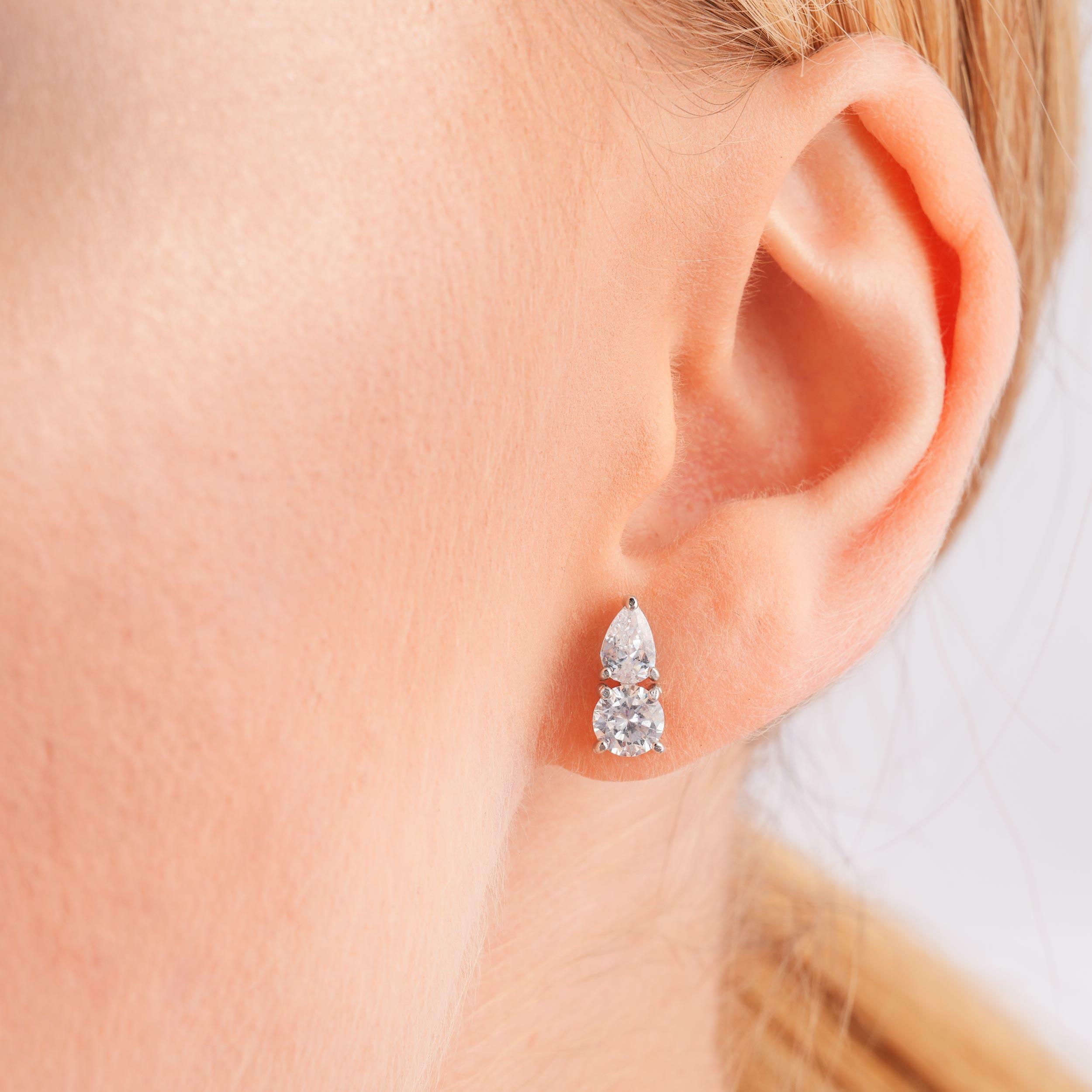 925K Silver Round Earrings image 0