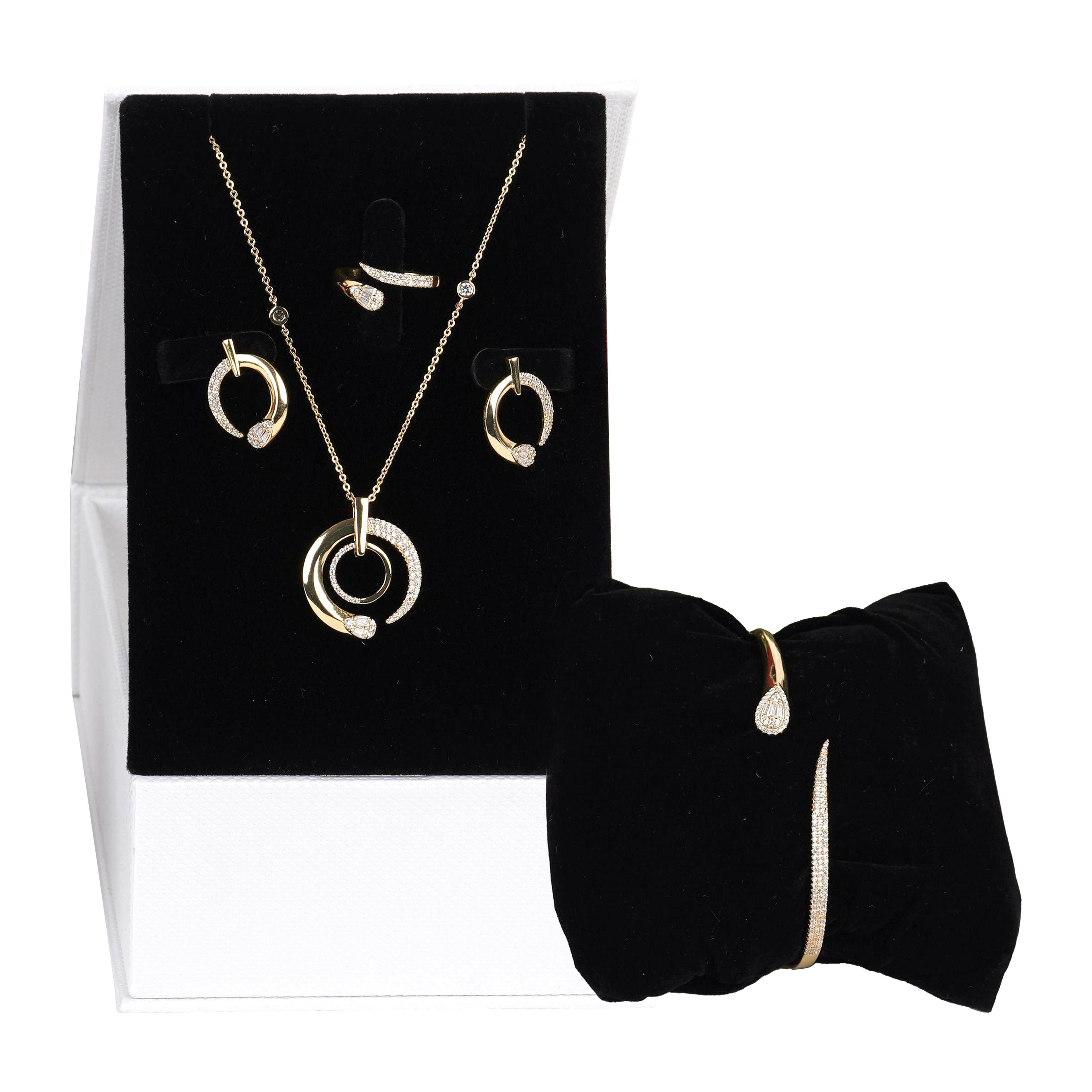 Alvira Gift Set image 0