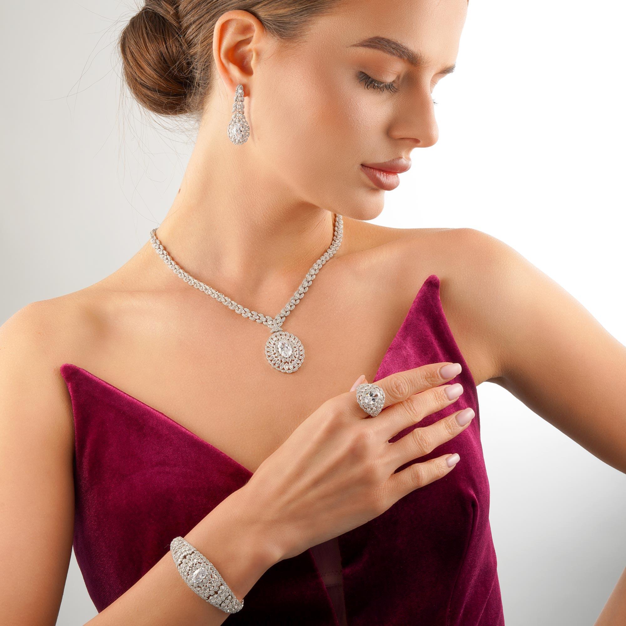 طـــقم - فضي ابيض - 0 image 0