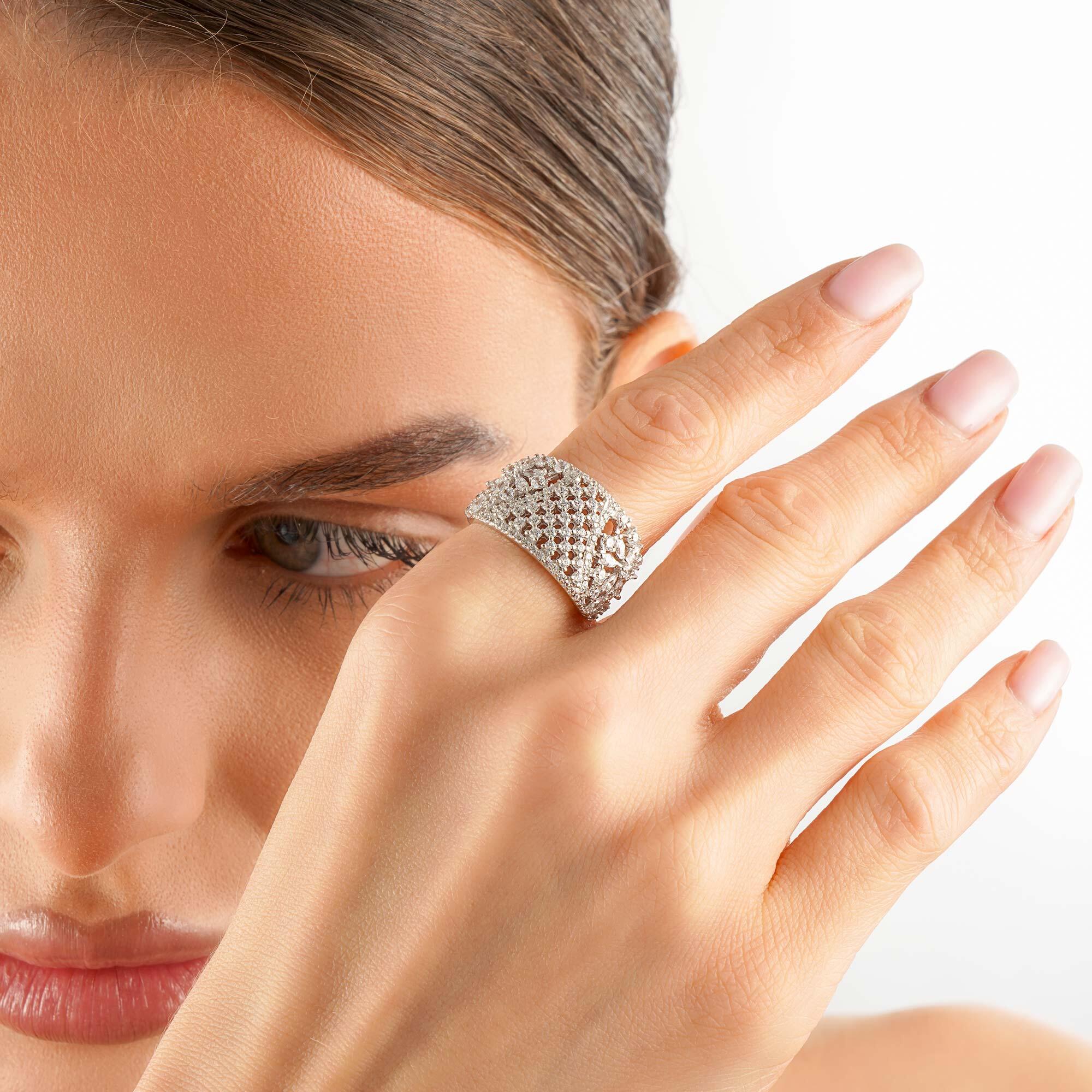 طـــقم - فضي ابيض - 0 image 3