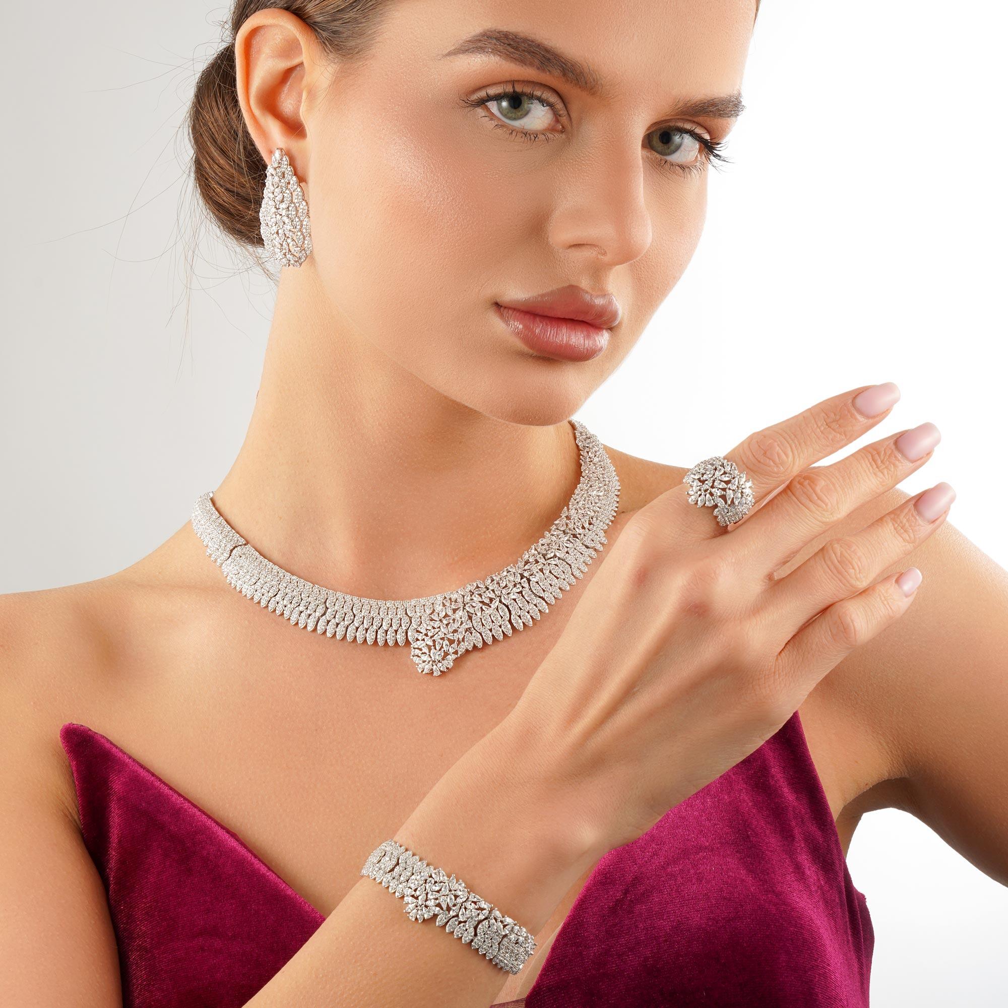 طـــقم - فضي ابيض - 0 image 0