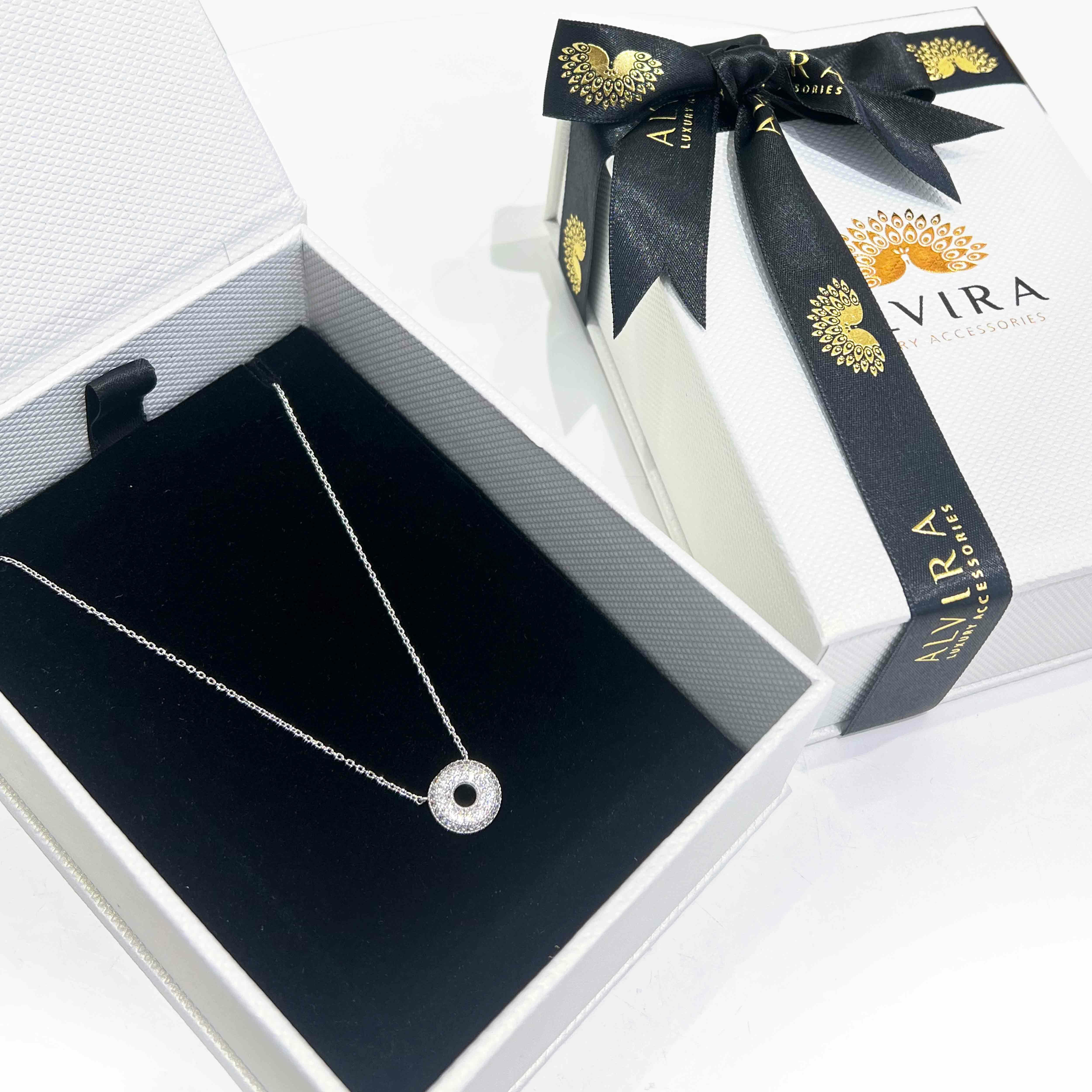 Alvira Gift Set image 2