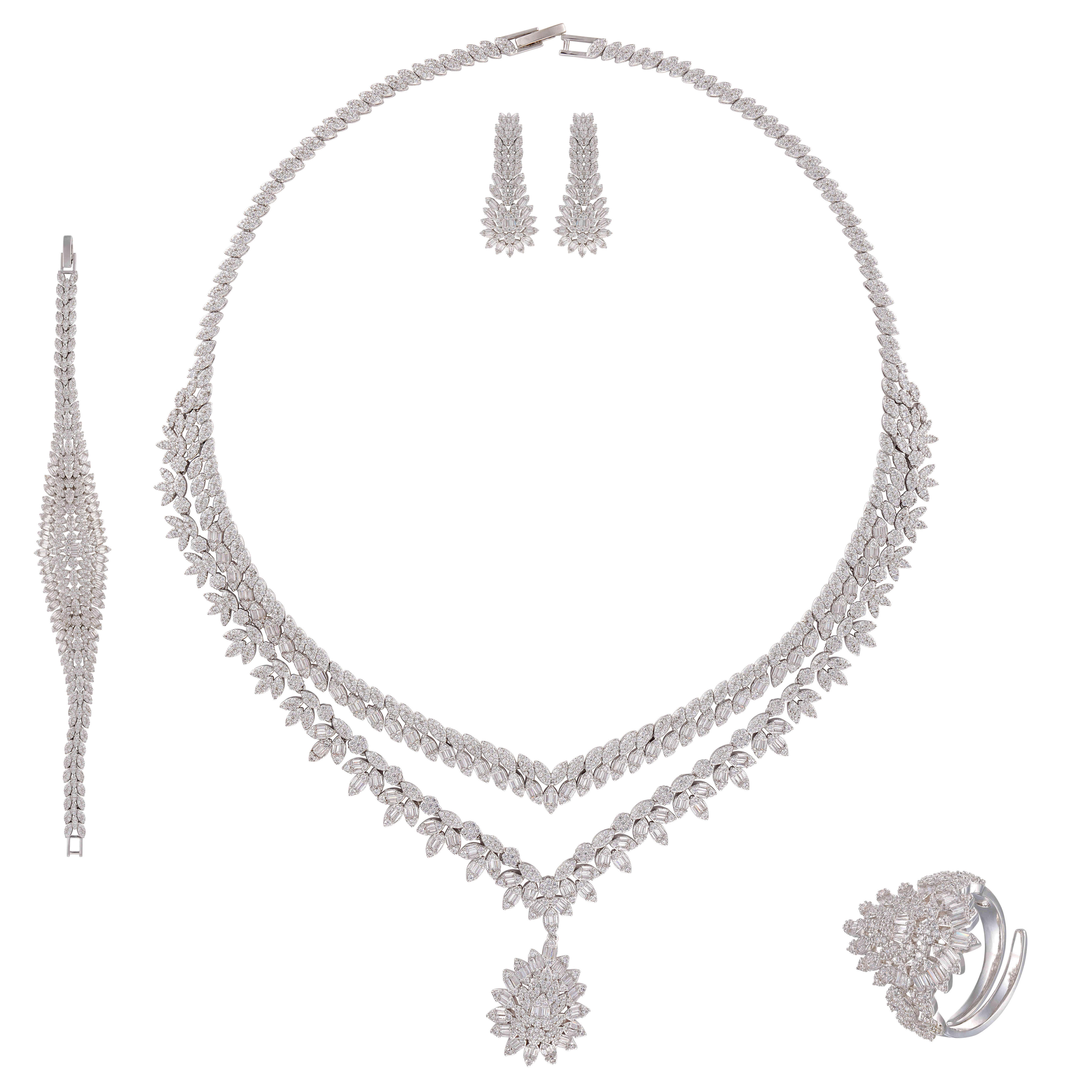 طـــقم - فضي ابيض - 0 image 5