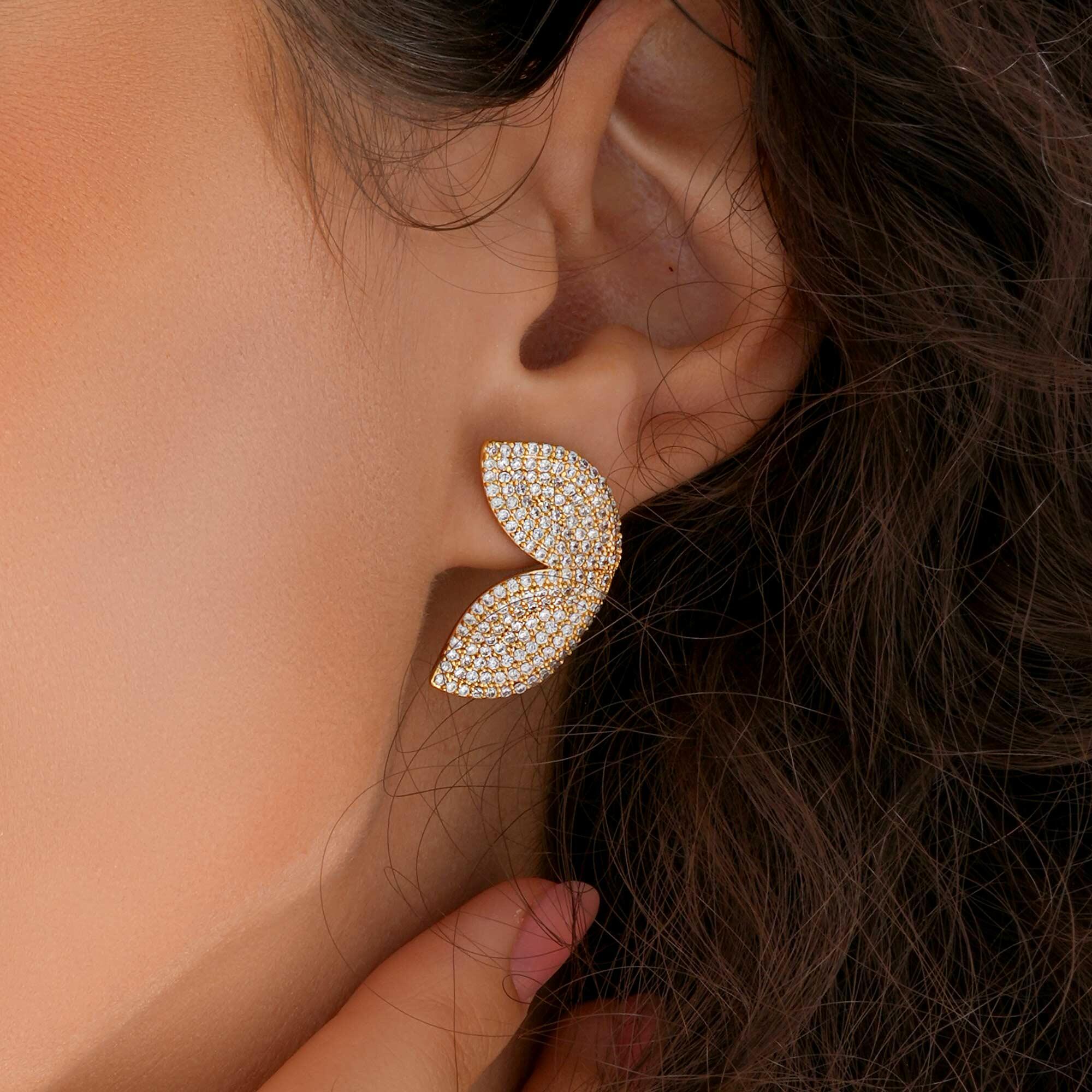 حلق زيركون جناح فراشة image 0