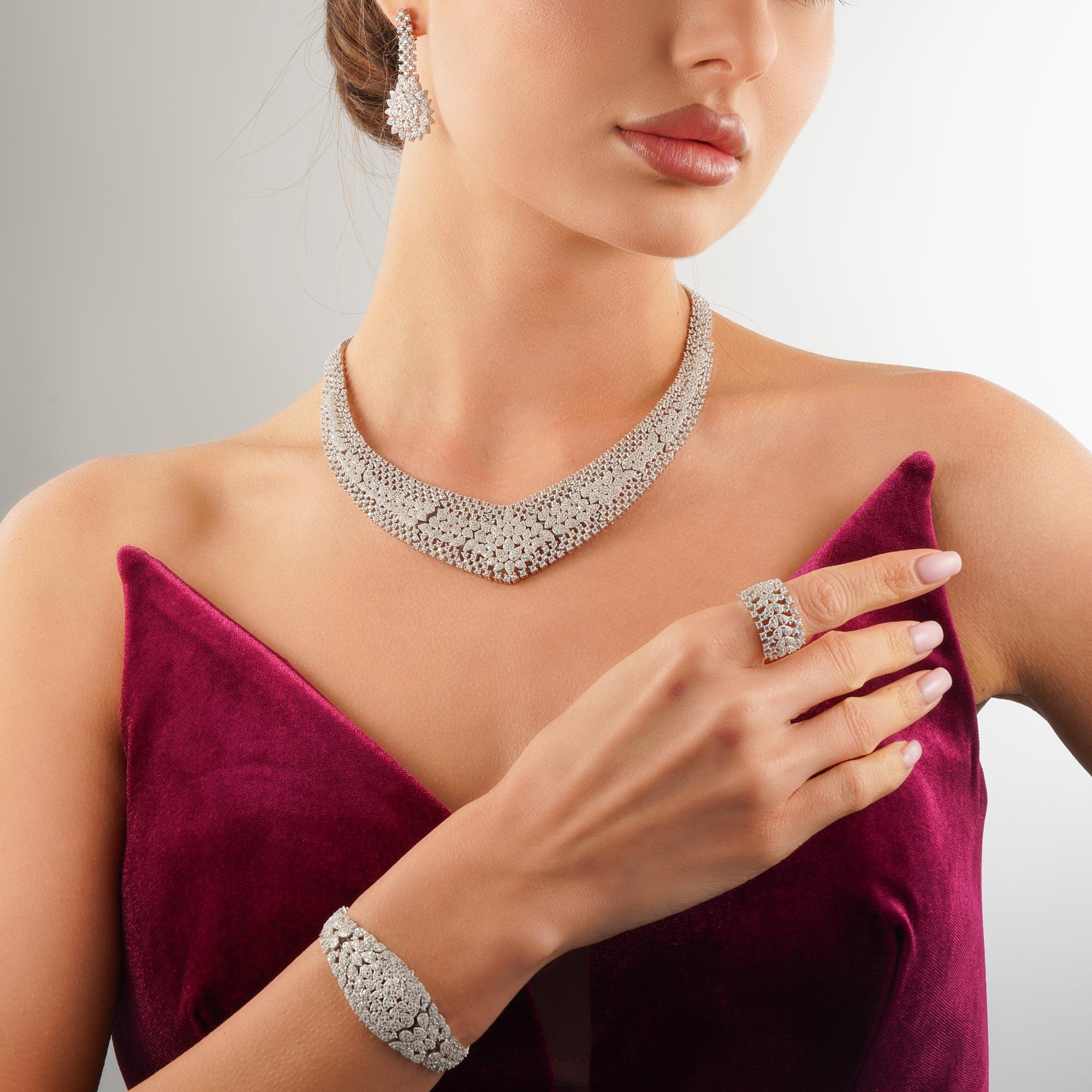 طـــقم - فضي ابيض - 0 image 0